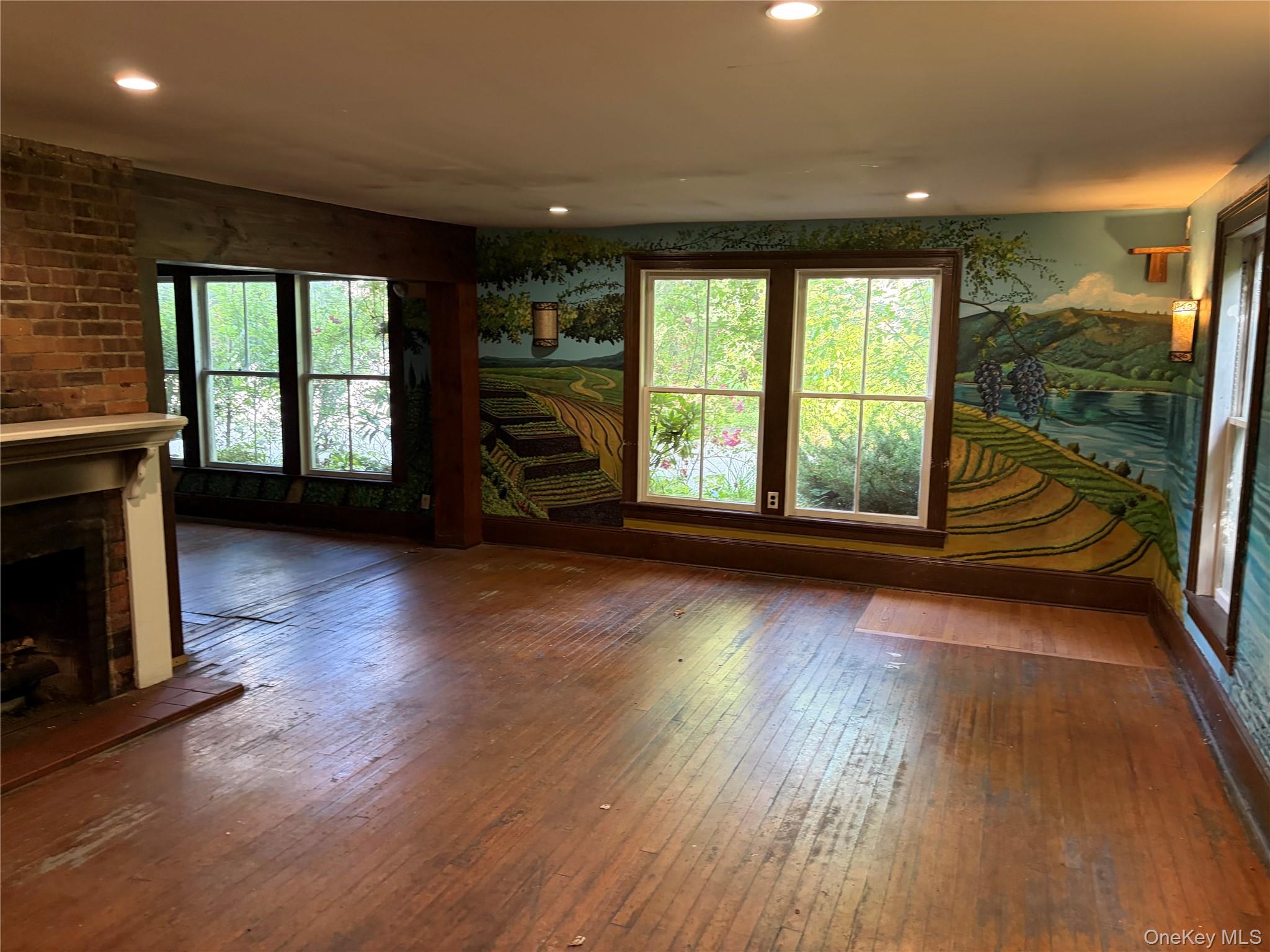 234 N Bedford Road Property Photo 5