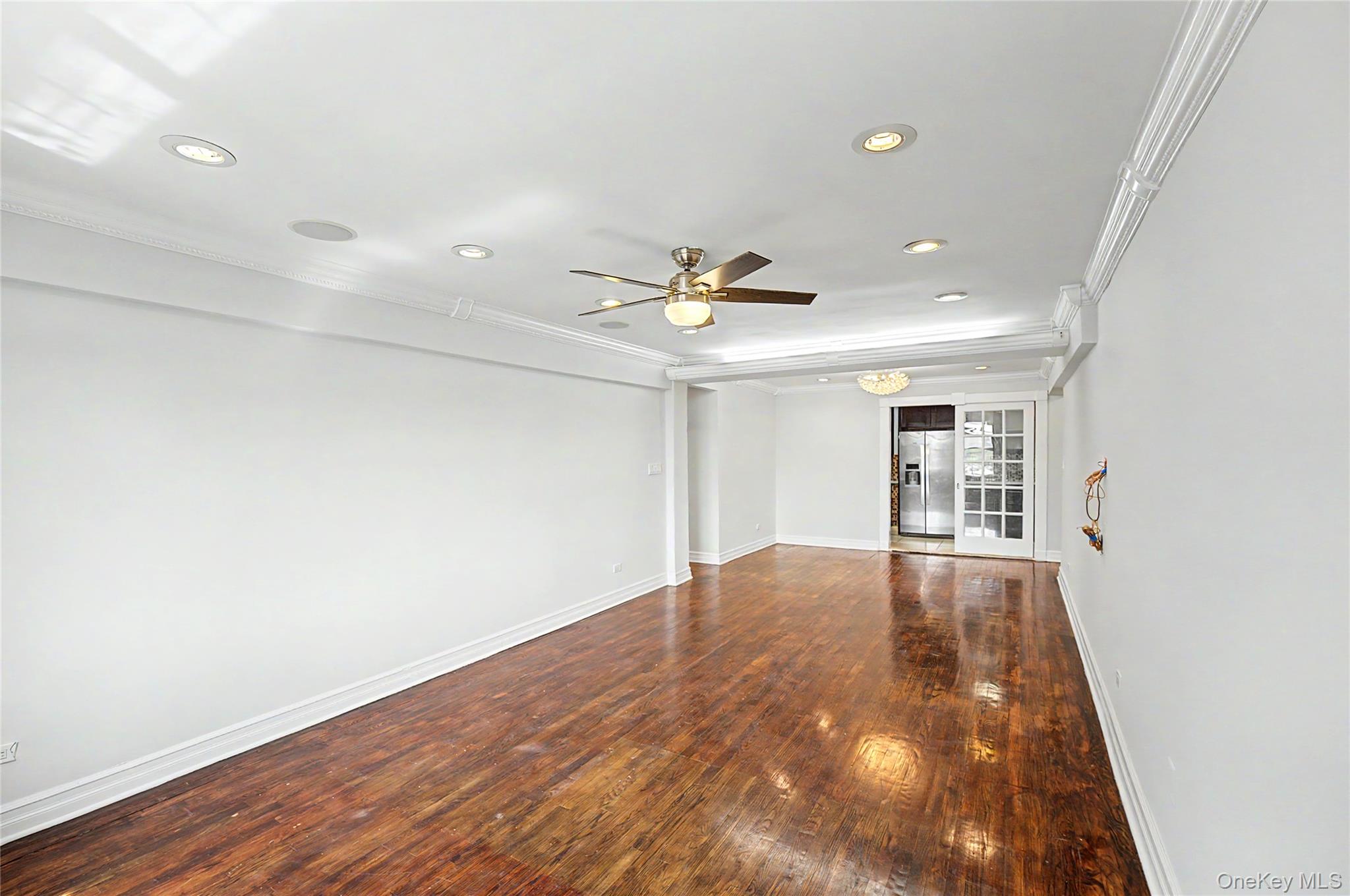 6395 Austin Street 5j Property Photo 16