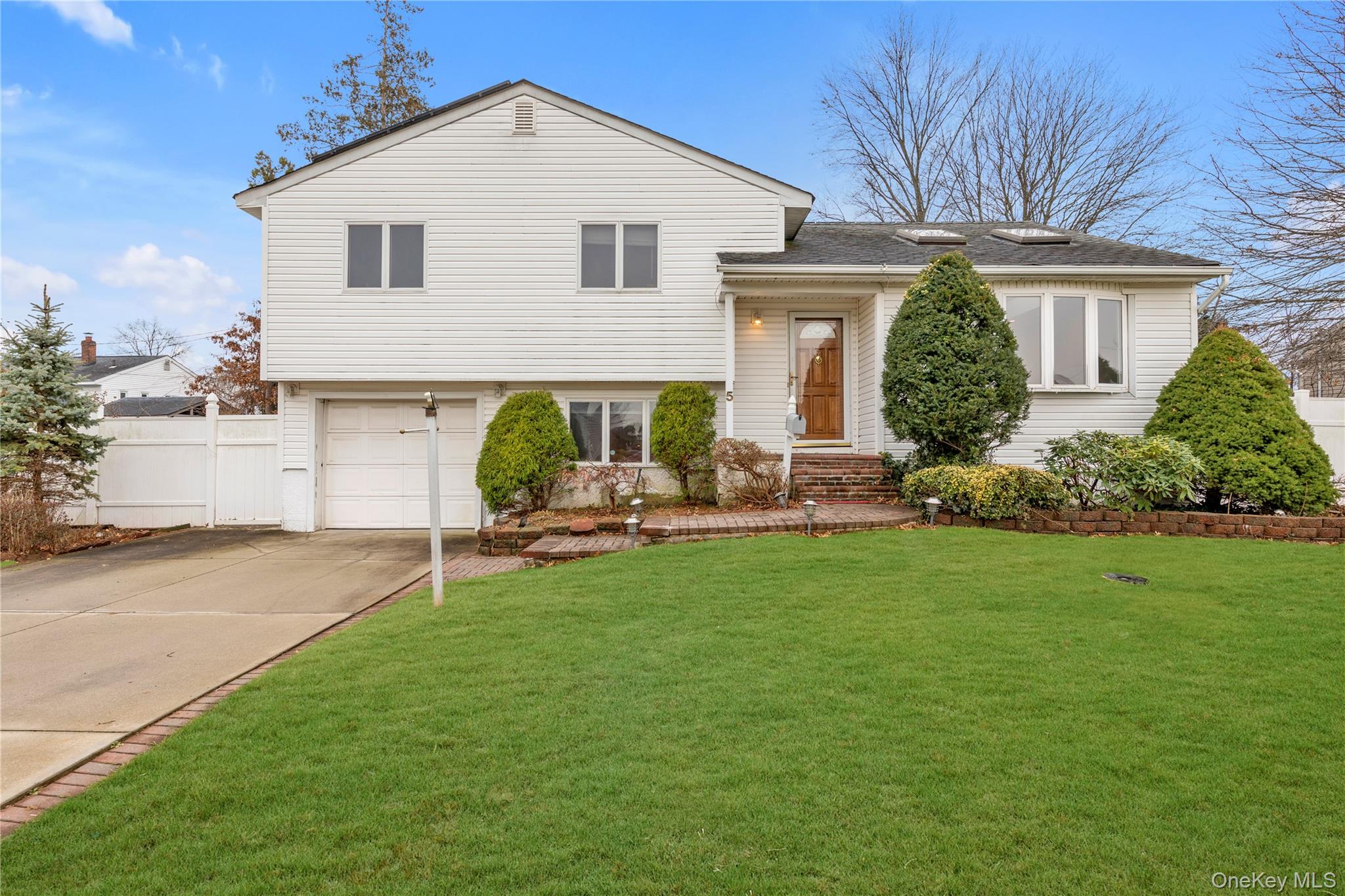 5 Glenbrook Road Property Photo 1