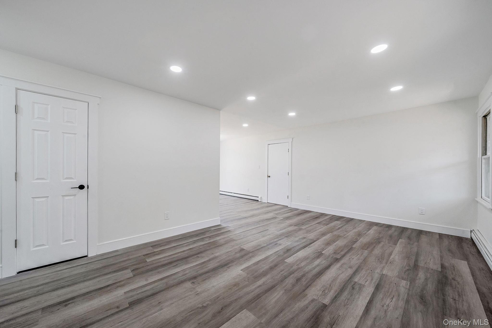 104 Cedarhurst Avenue Property Photo 19