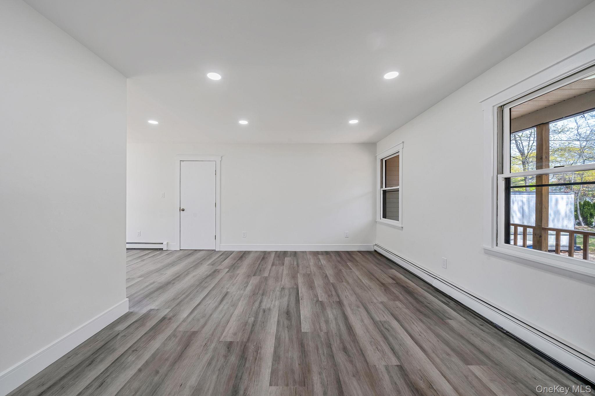 104 Cedarhurst Avenue Property Photo 20
