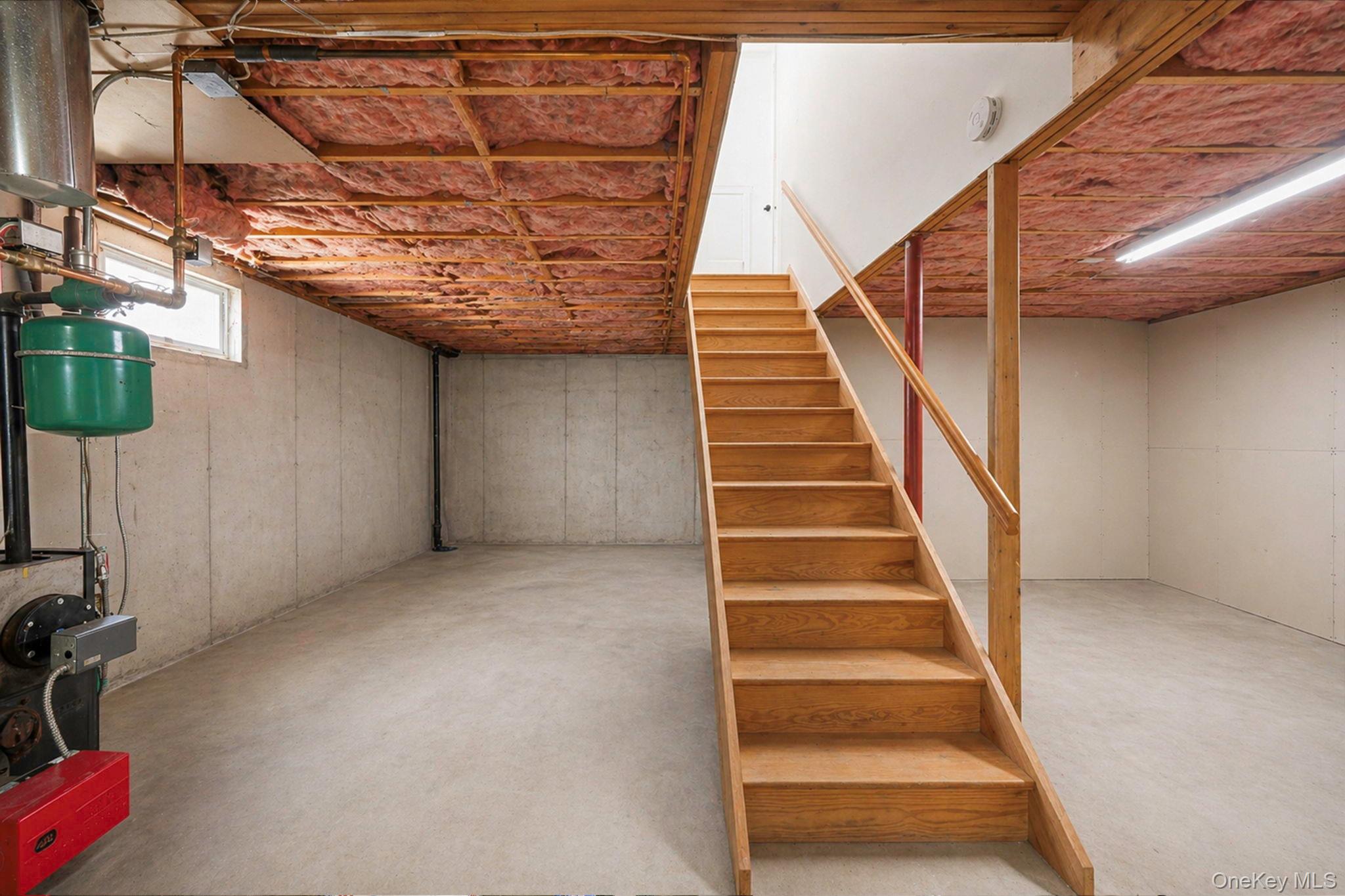 104 Cedarhurst Avenue Property Photo 23