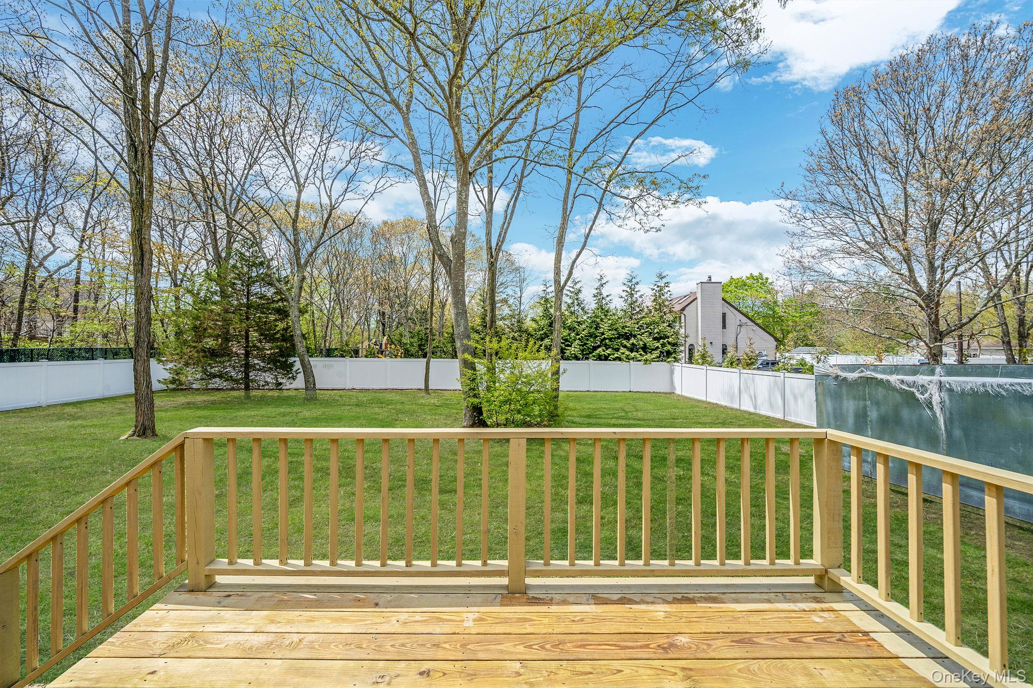 104 Cedarhurst Avenue Property Photo 31