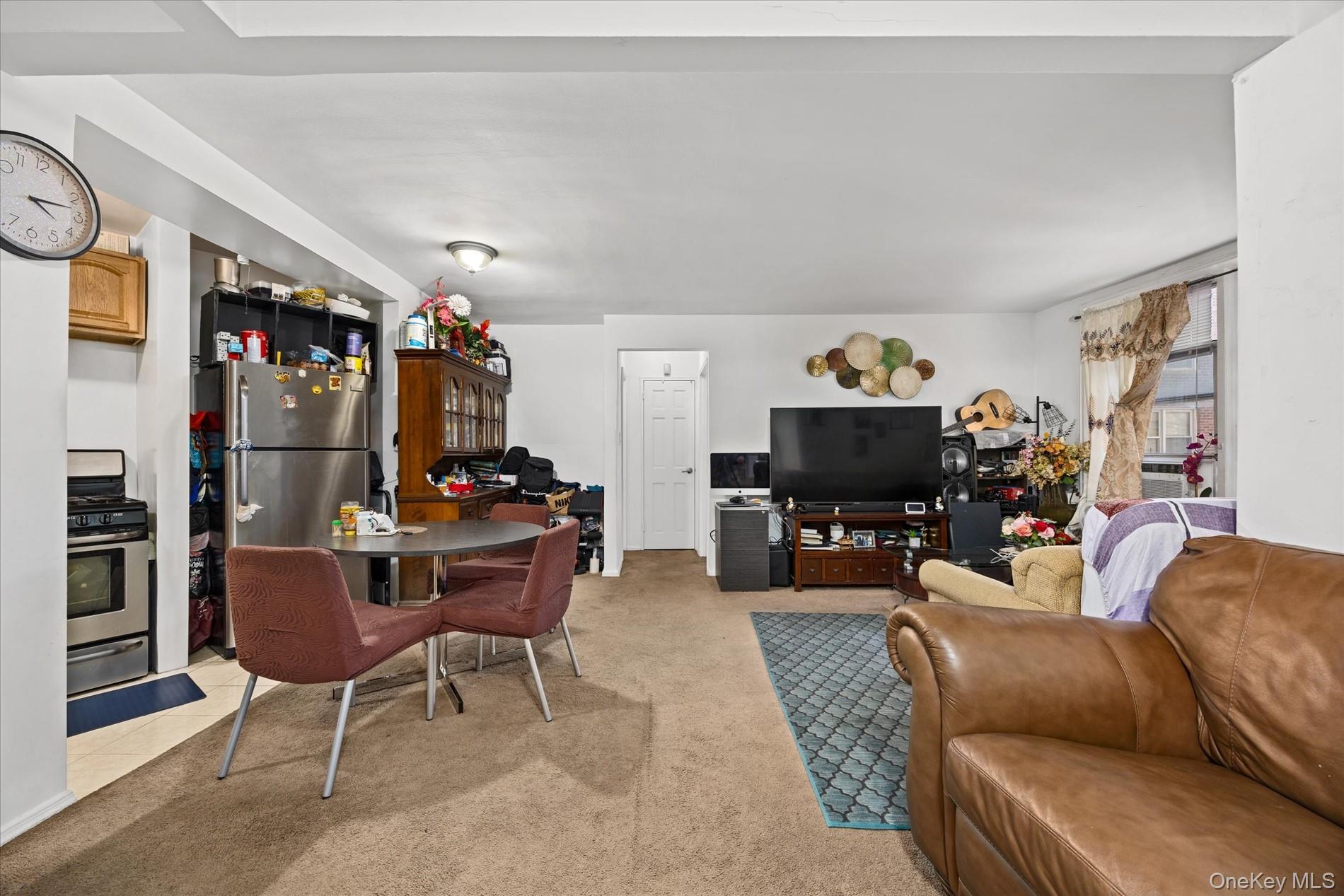 6011 Broadway 3a Property Photo 2