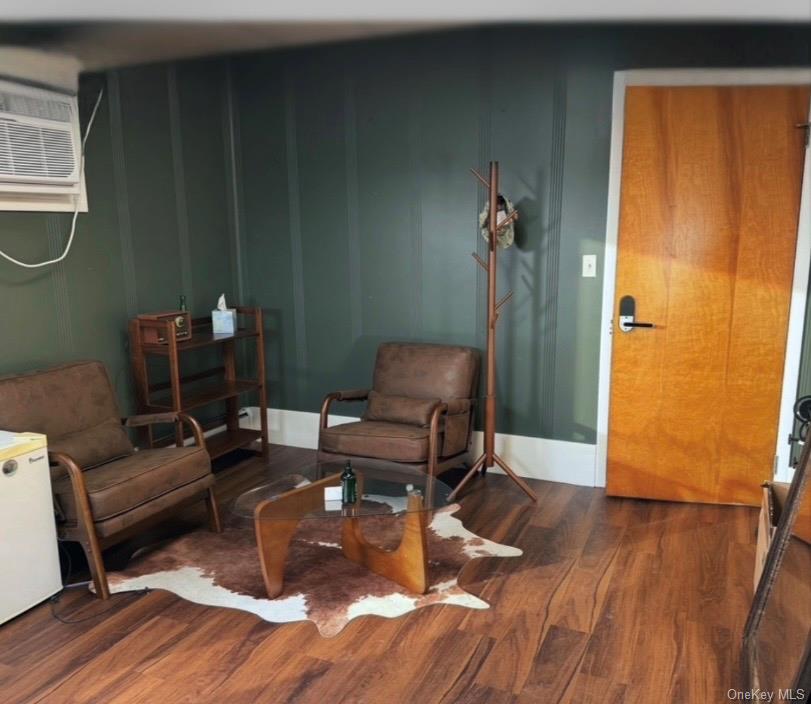 64 Gleneida Avenue SINGLE OFFICE 2nd Floor Property Photo 1