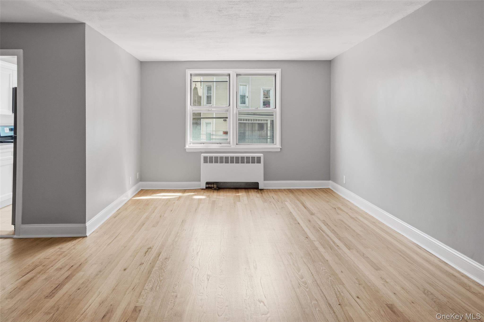 134 Ravine Avenue 3b Property Photo 6