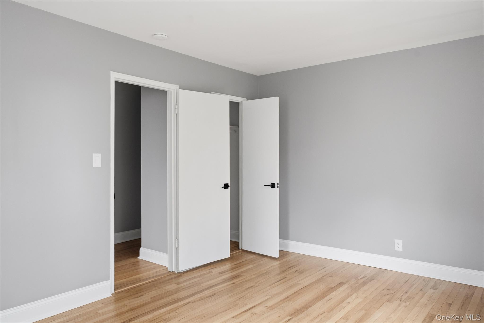 134 Ravine Avenue 3b Property Photo 12