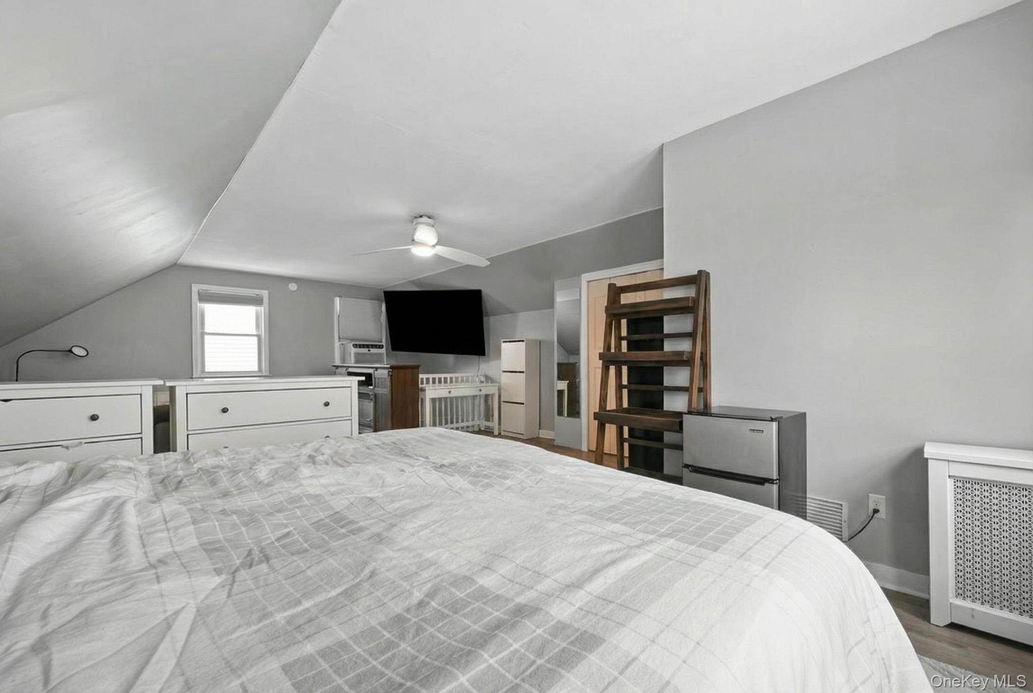 6 Willow Road Property Photo 18