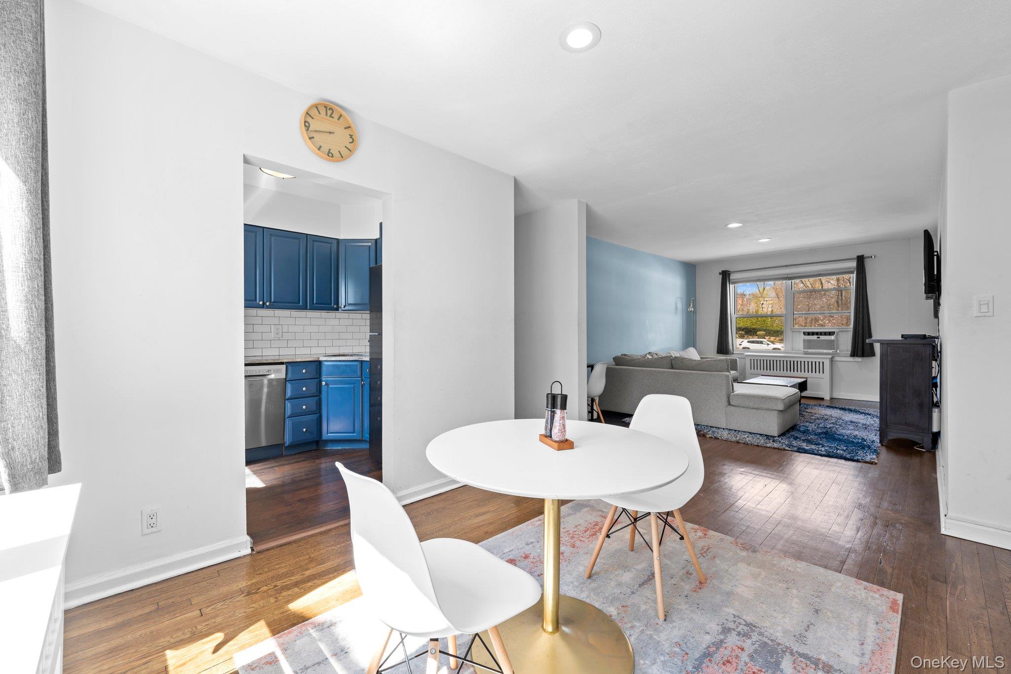 23 Edwards Street 2a Property Photo 6