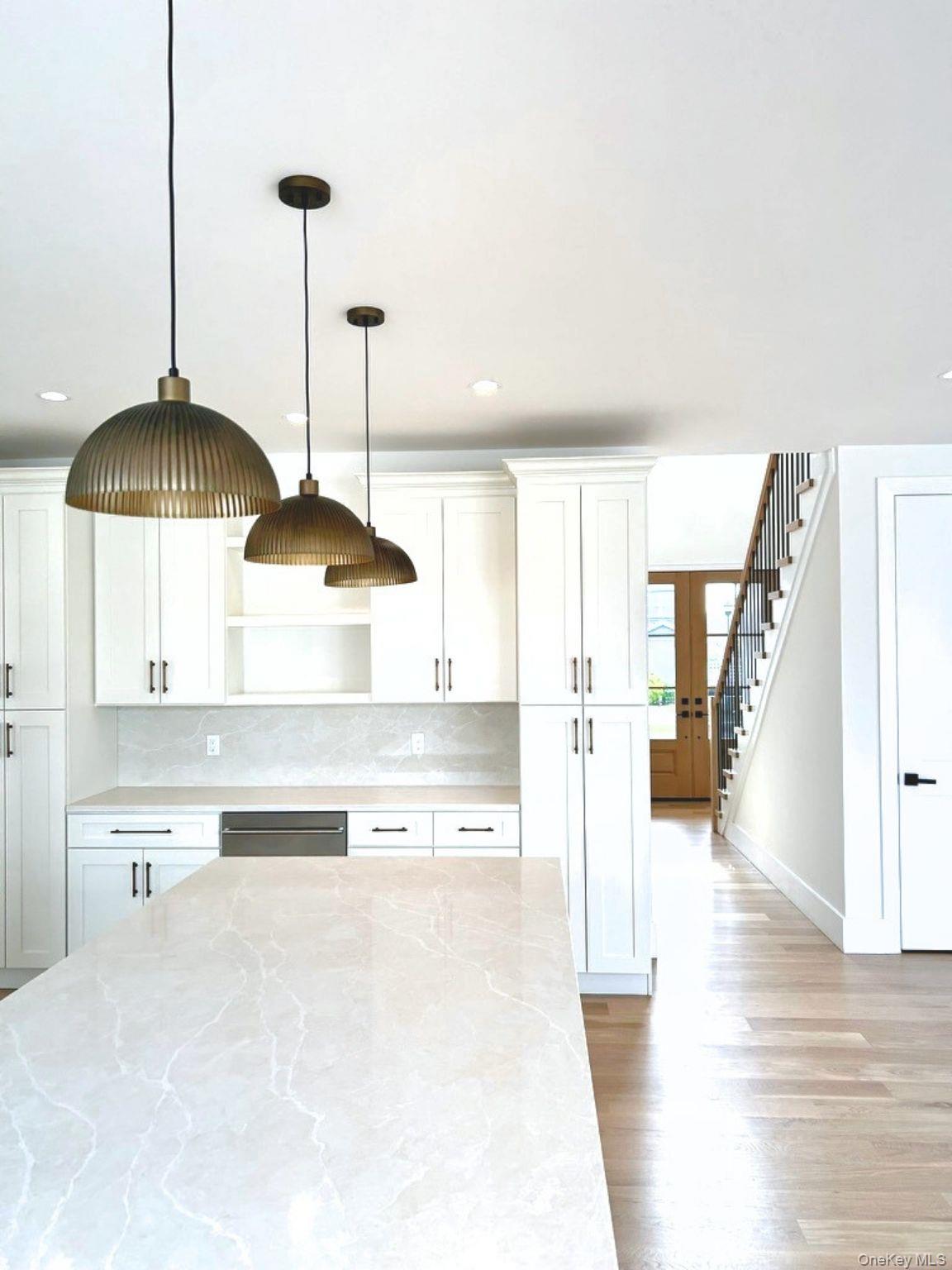 5 Baker Lane Property Photo 8