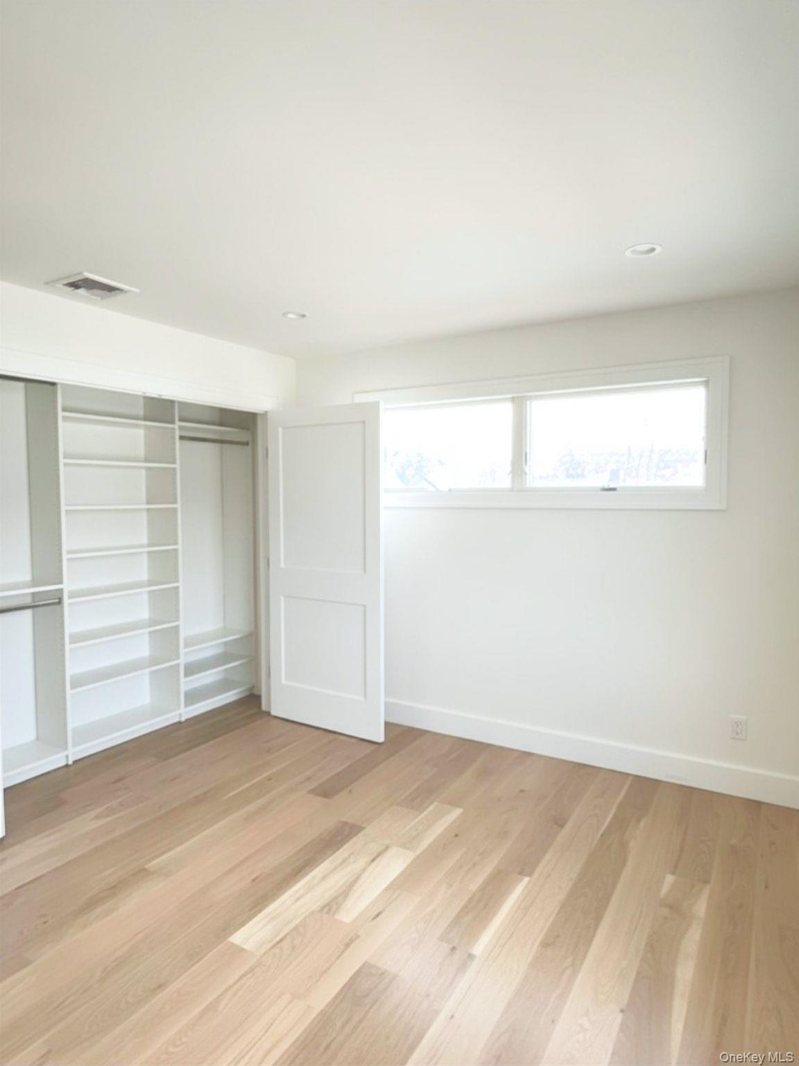 5 Baker Lane Property Photo 17