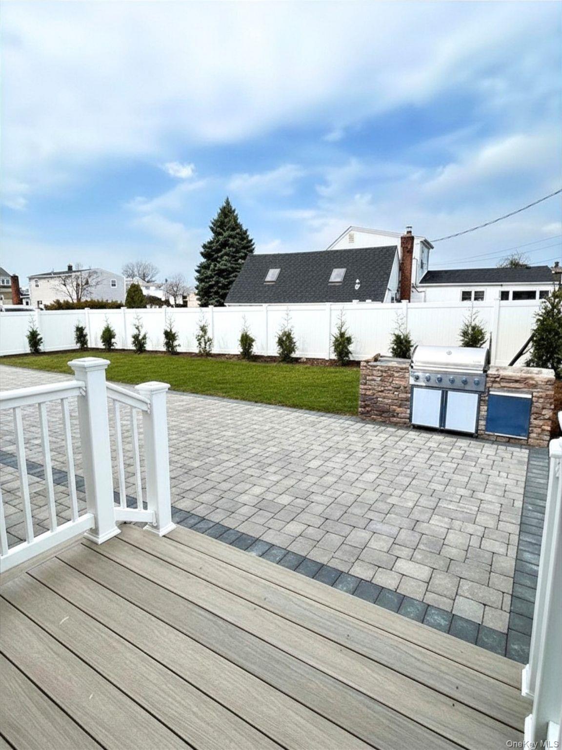5 Baker Lane Property Photo 29