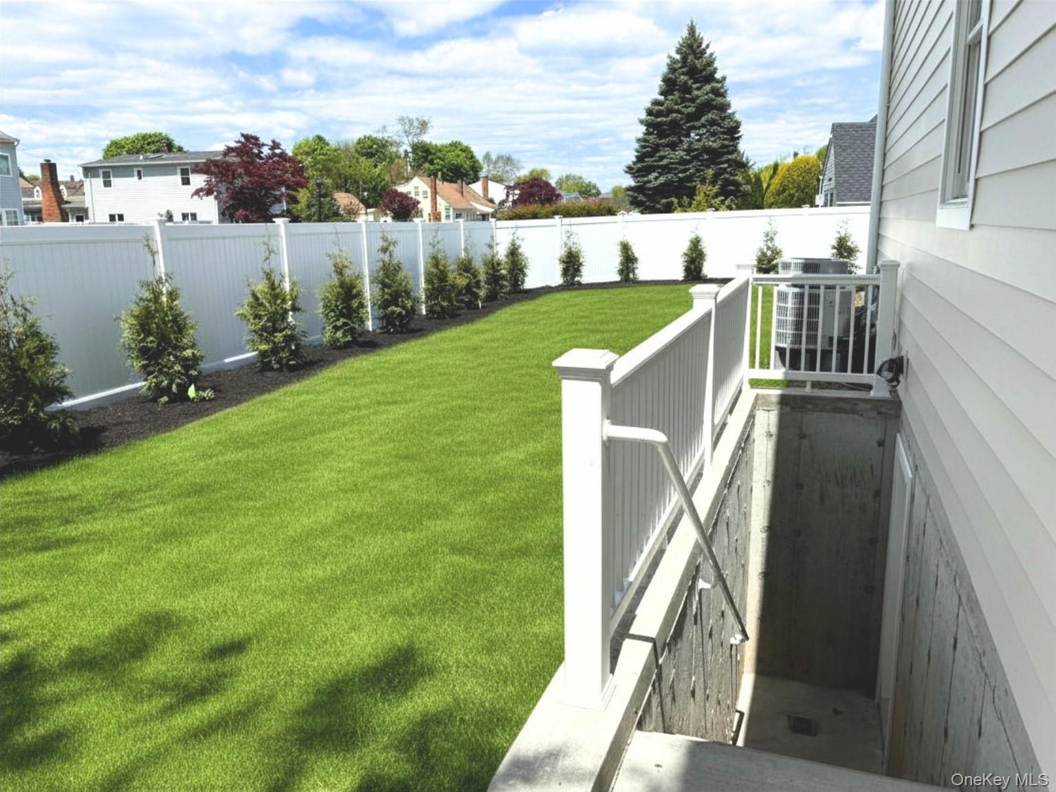 5 Baker Lane Property Photo 32