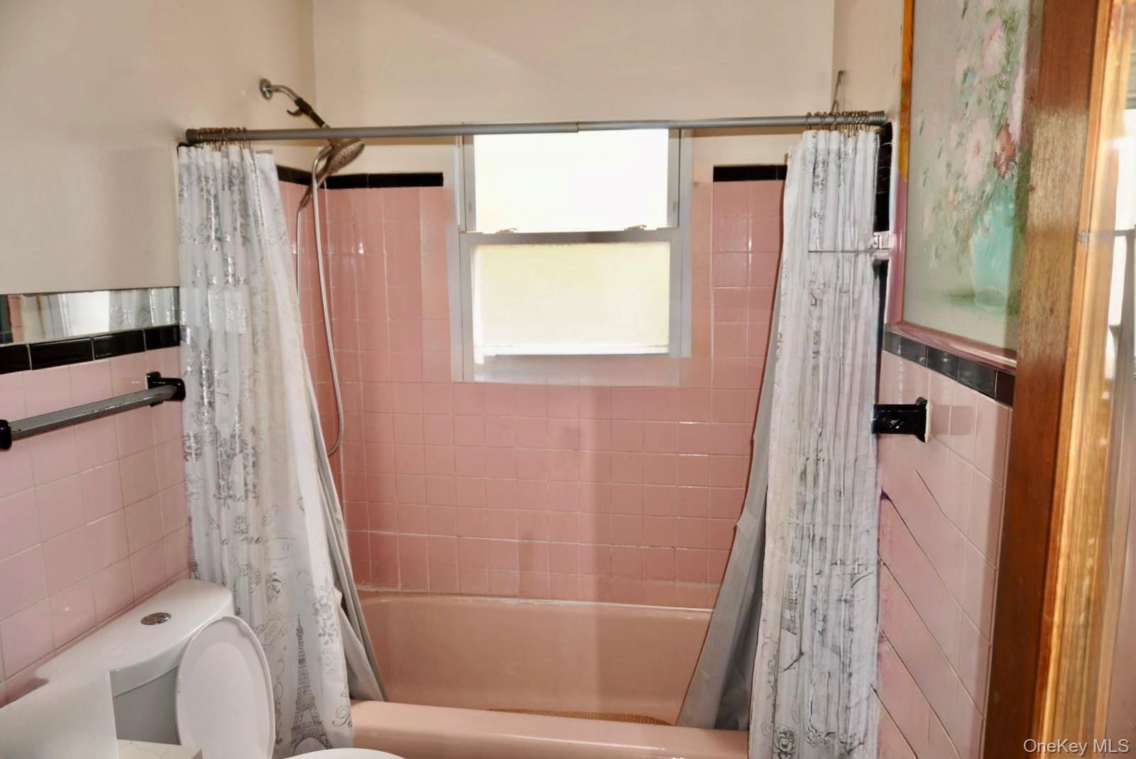 3001 Bronxwood Avenue Property Photo 14