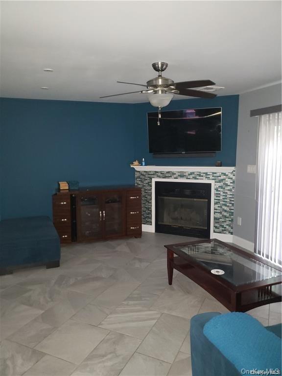 22 Lakeview Court Property Photo 7