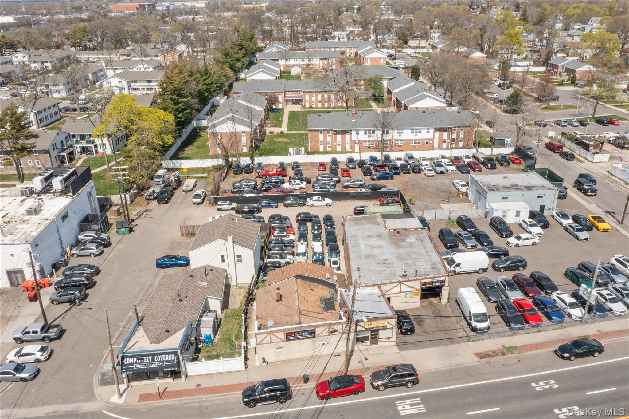 5651-5661 Merrick Road Property Photo 10
