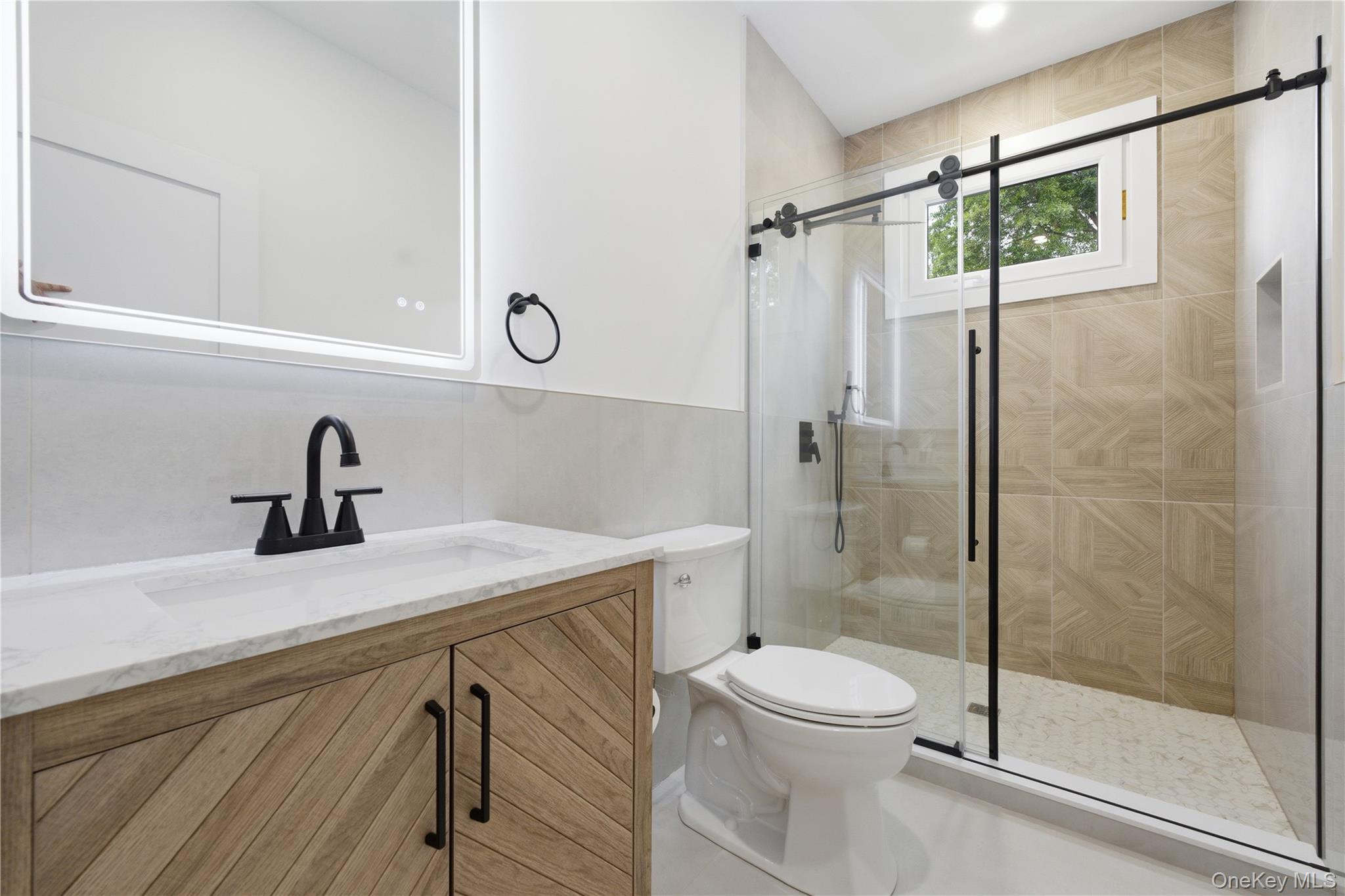 182 Friends Lane Property Photo 37