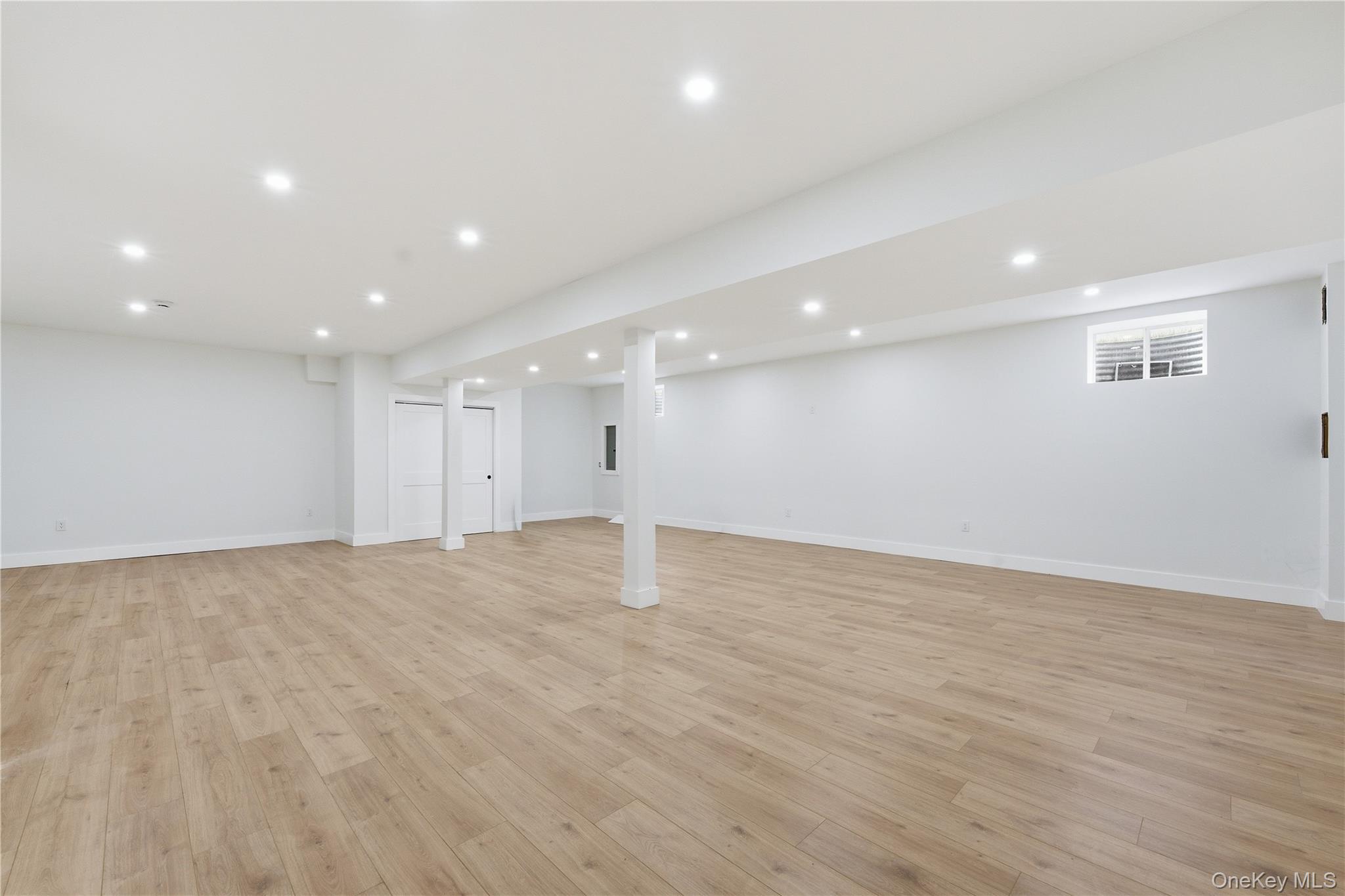 182 Friends Lane Property Photo 45