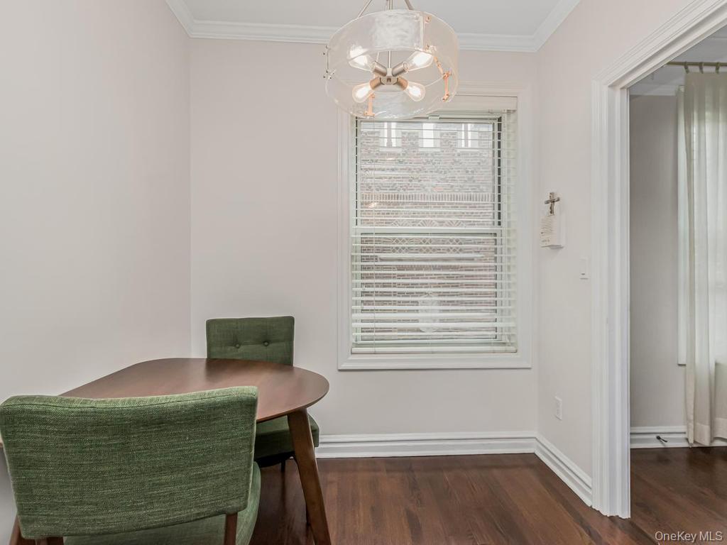 1440 Midland Avenue 5c Property Photo 6