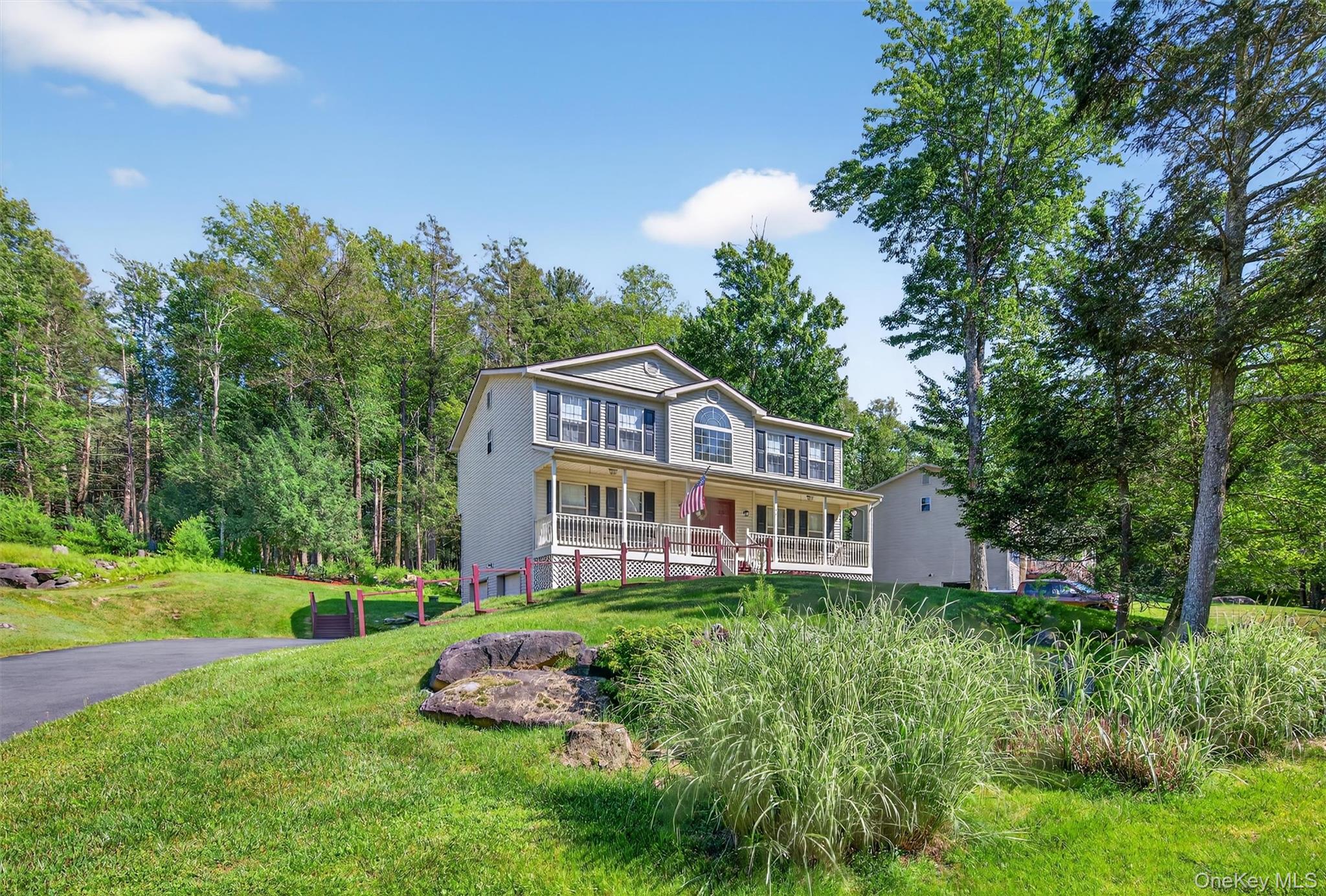 20 Bristol Circle Property Photo 1
