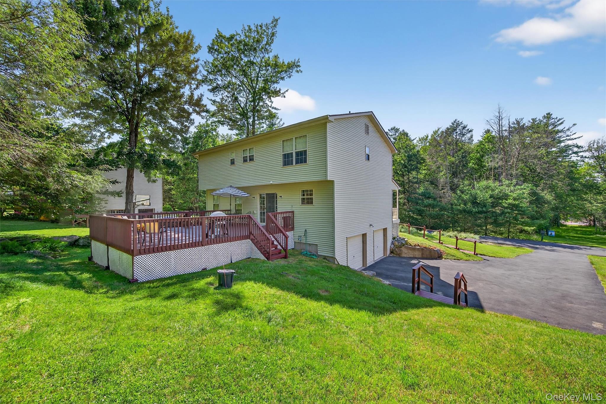 20 Bristol Circle Property Photo 4
