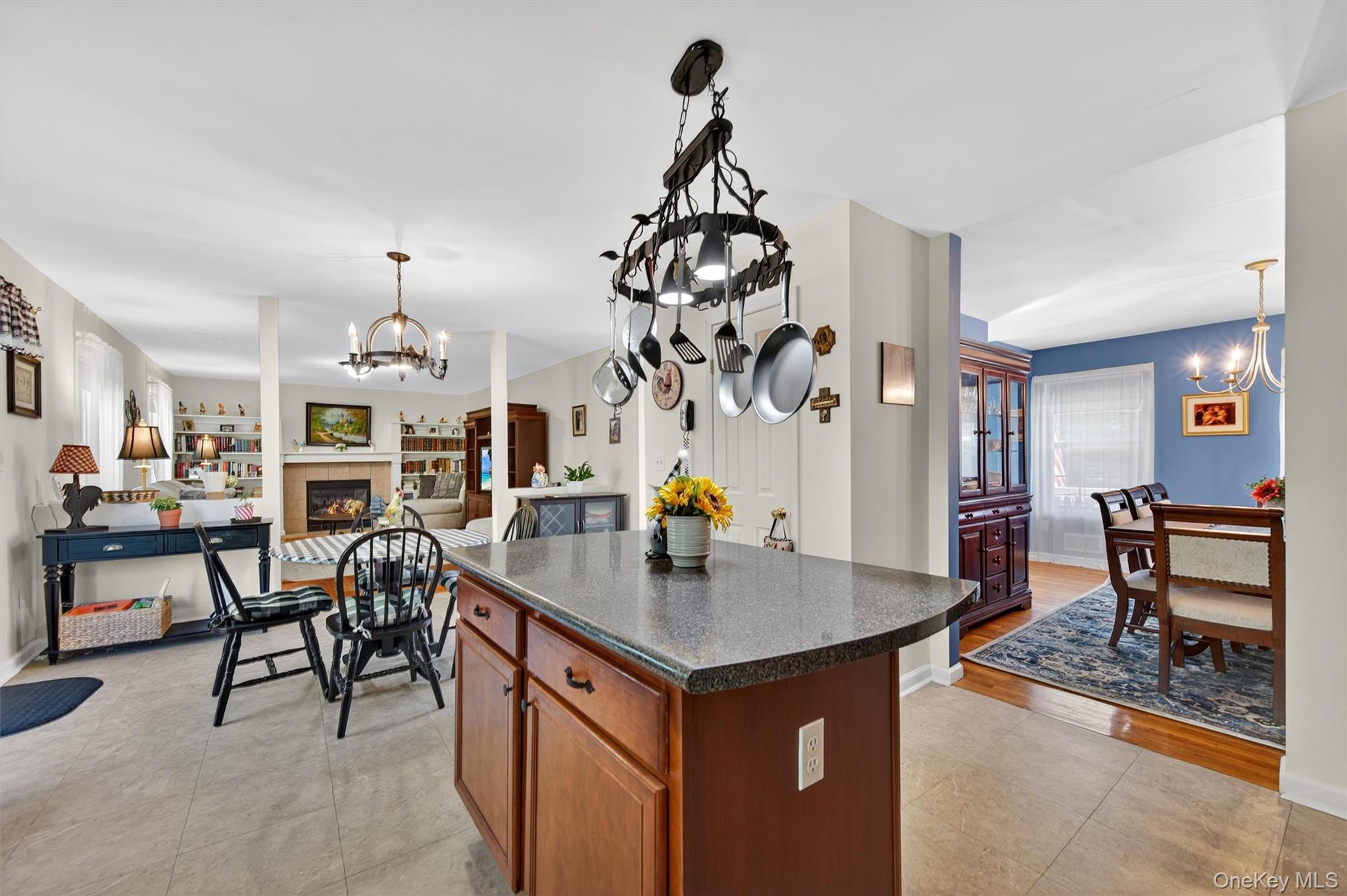 20 Bristol Circle Property Photo 19