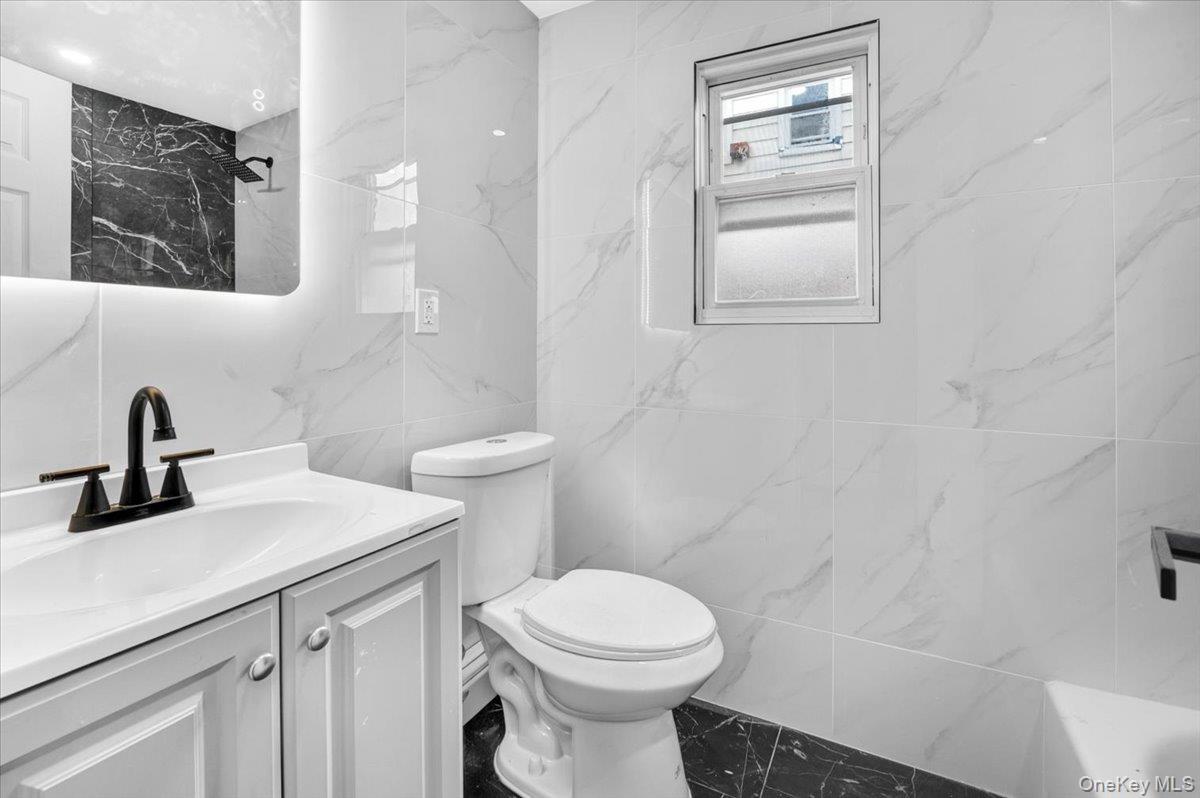 18723 Brinkerhoff Avenue Property Photo 27