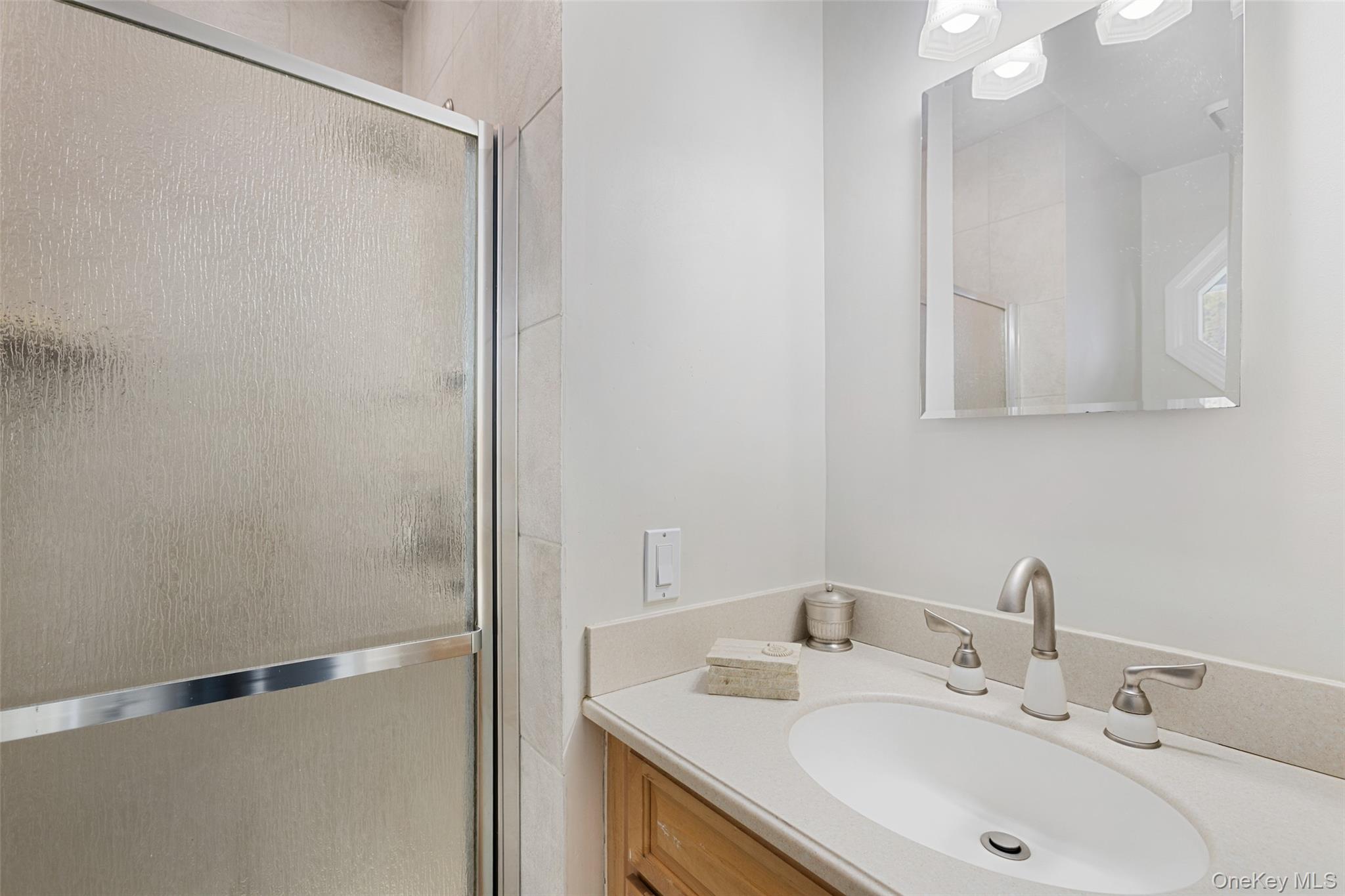 24 Leisure Way Property Photo 29