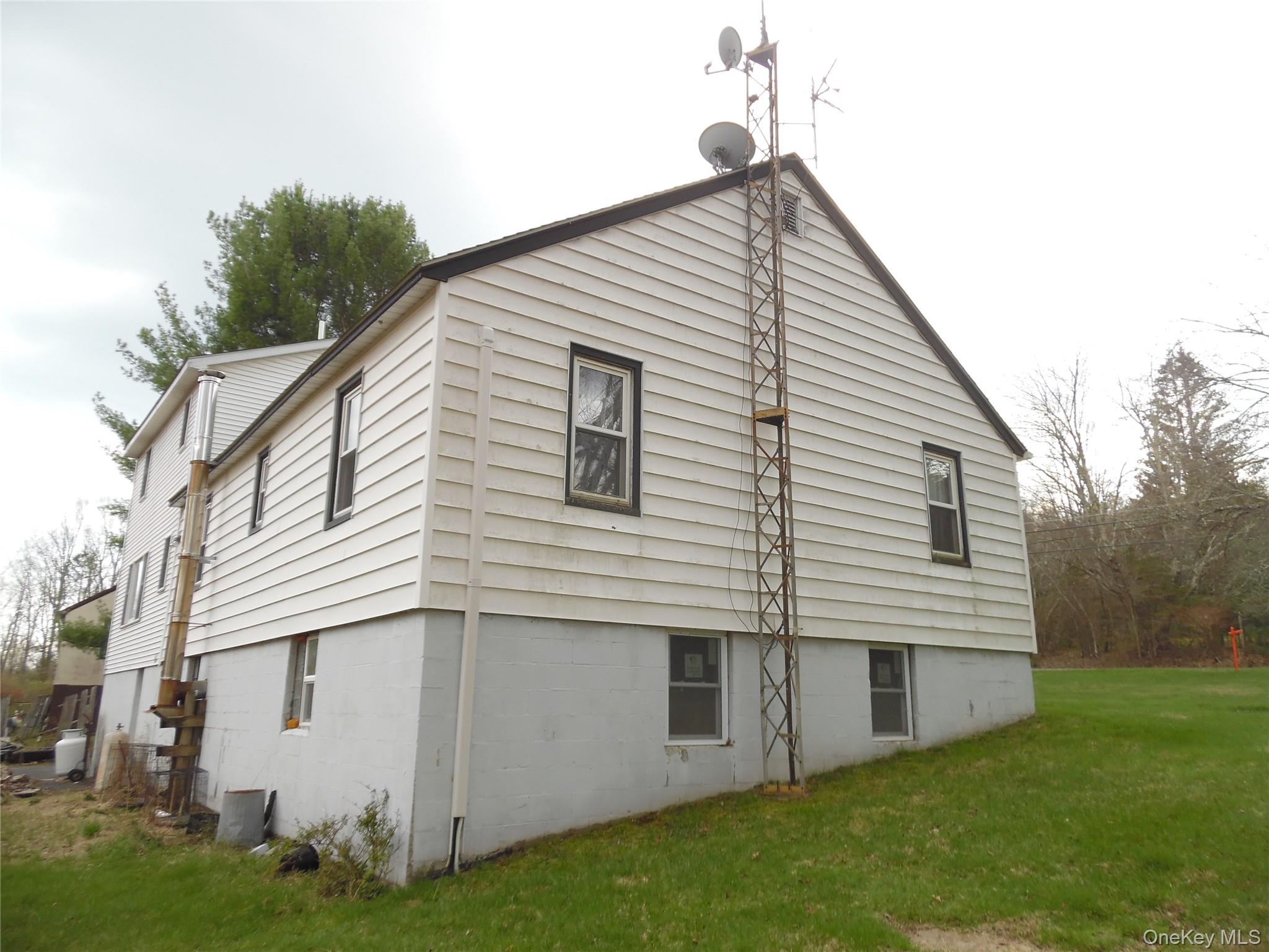 176 Post Hill Road Property Photo 5