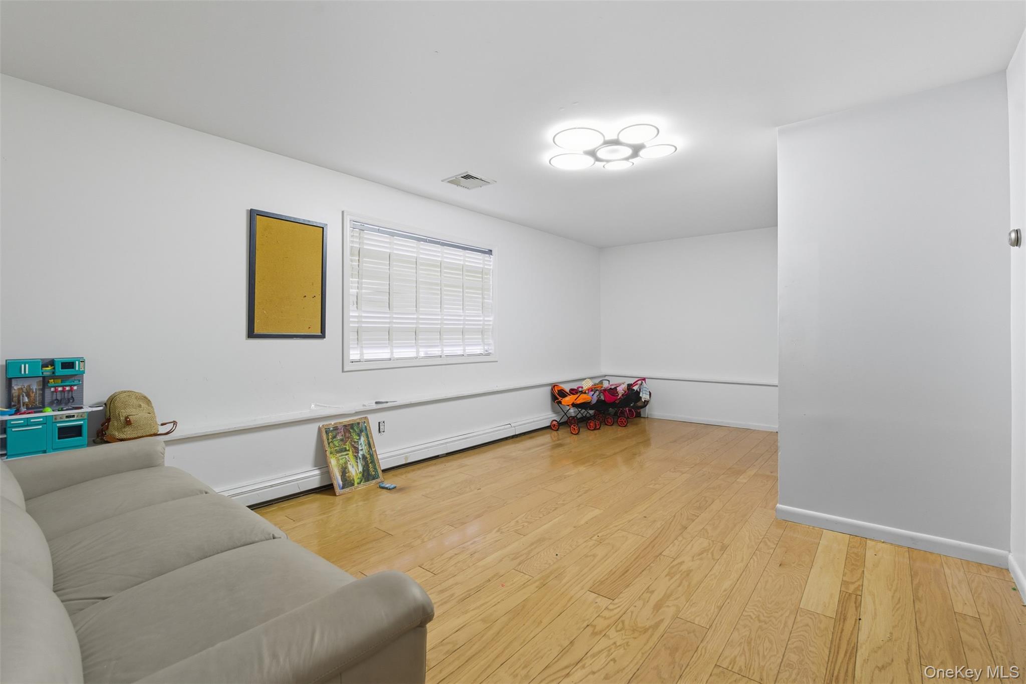 35 Depalma Drive Property Photo 27