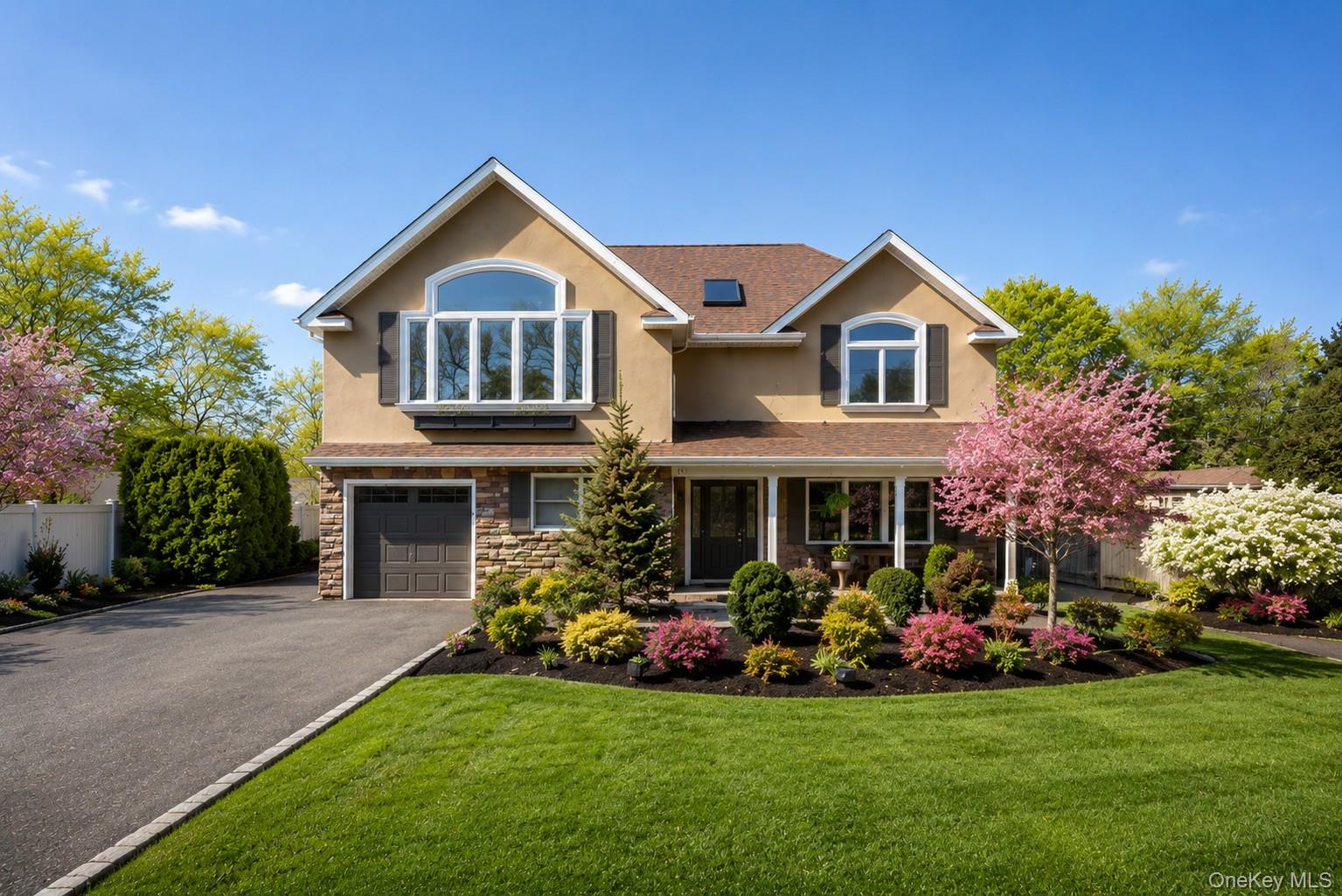 53 Burr Road Property Photo 1