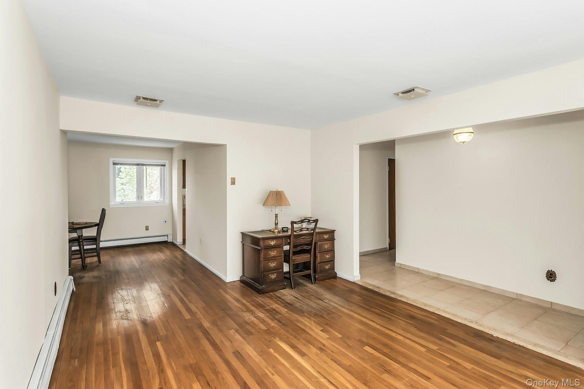 258 N Wisconsin Avenue Property Photo 7