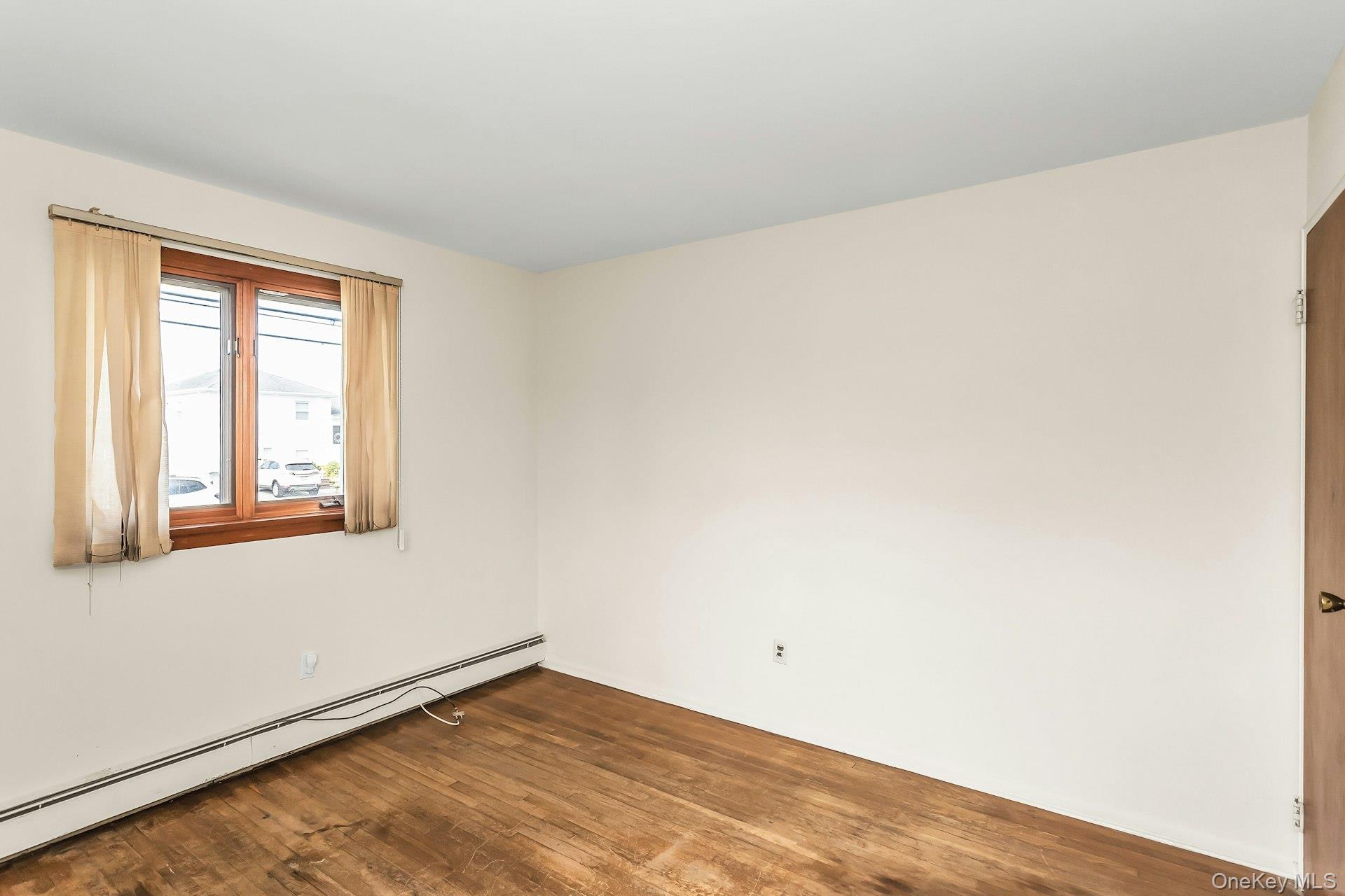 258 N Wisconsin Avenue Property Photo 18
