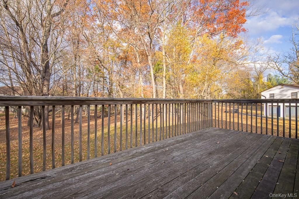 17 Parker Boulevard Property Photo 10