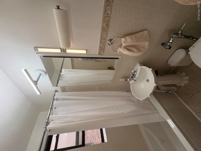 8325 98th Street 5p Property Photo 11