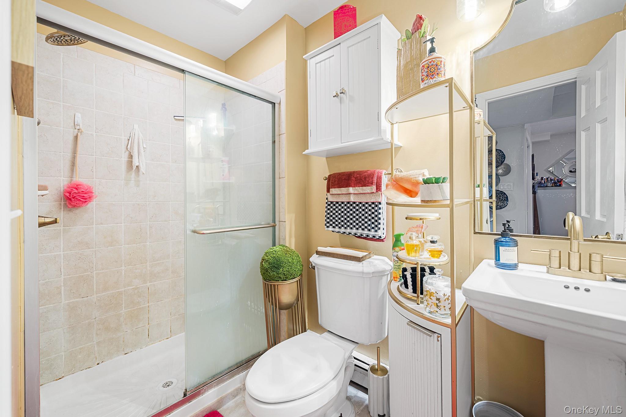549 4th Street Property Photo 13