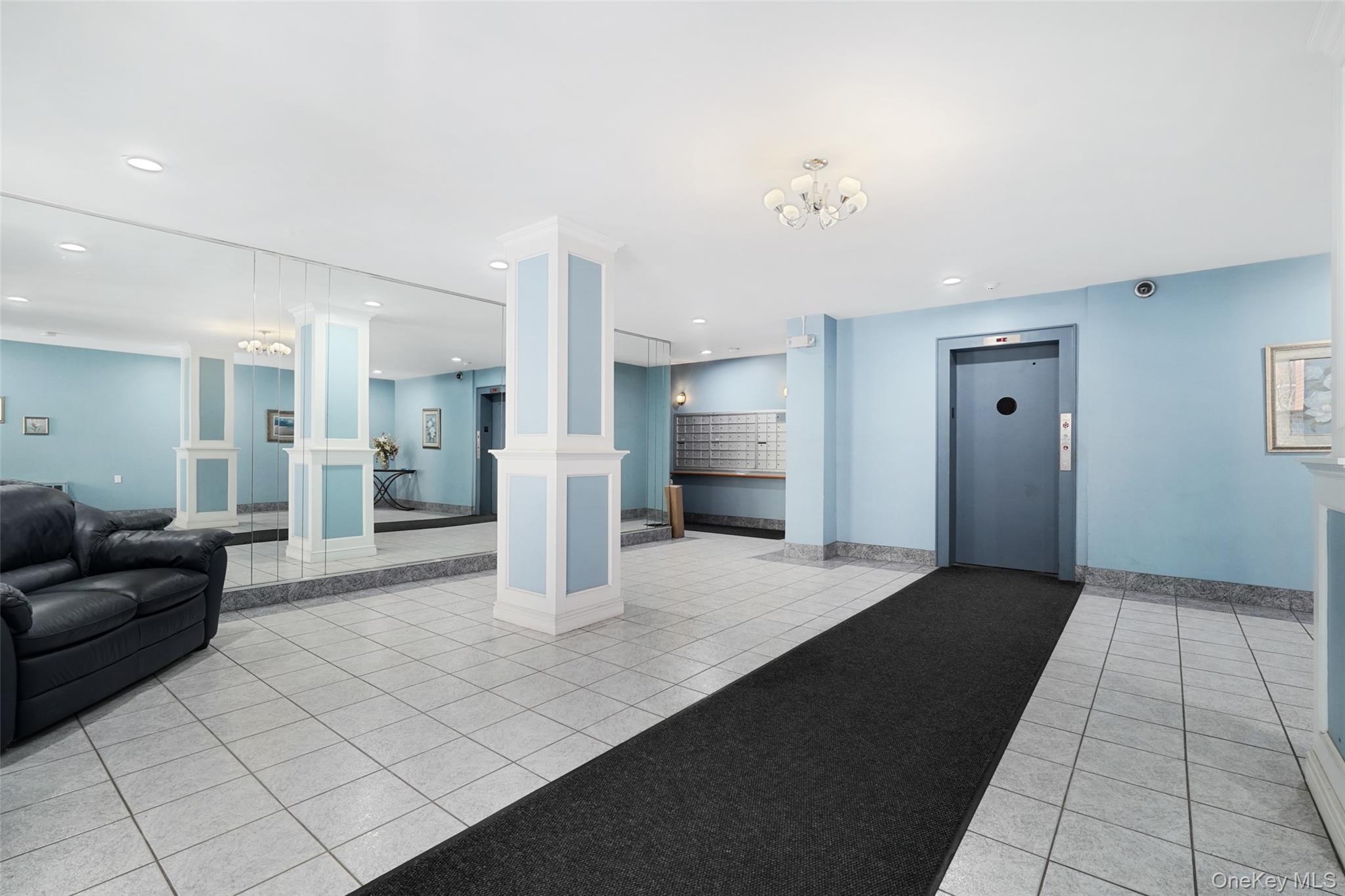 30 E Hartsdale Avenue 1h Property Photo 8