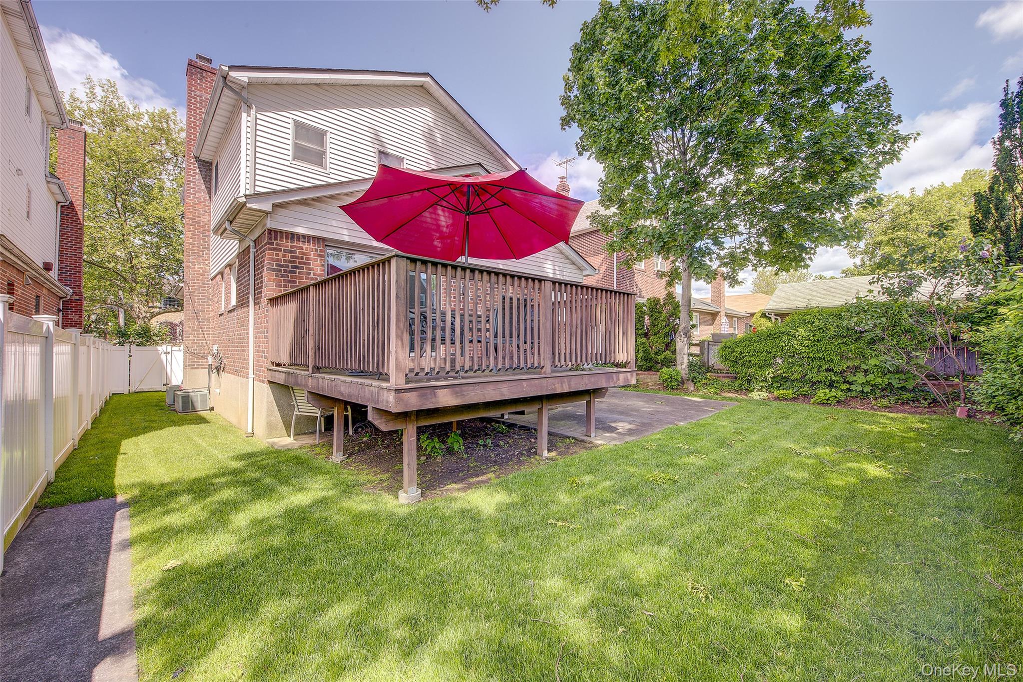 69-29 166th Street Property Photo 4