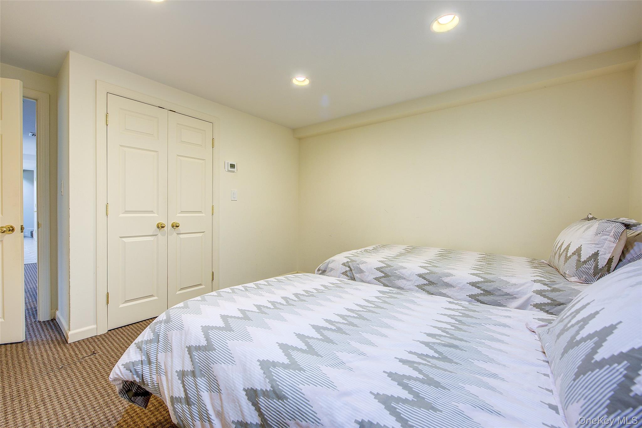 69-29 166th Street Property Photo 38