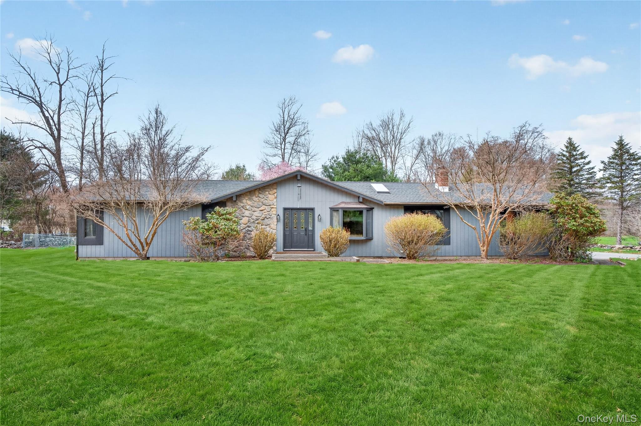 152 Robinson Lane