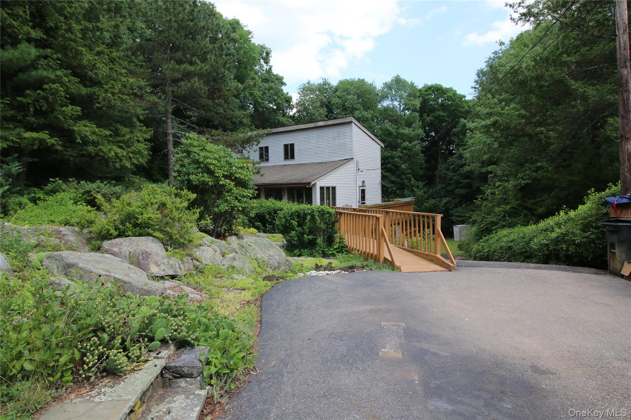 58 Kentview Drive Property Photo 1