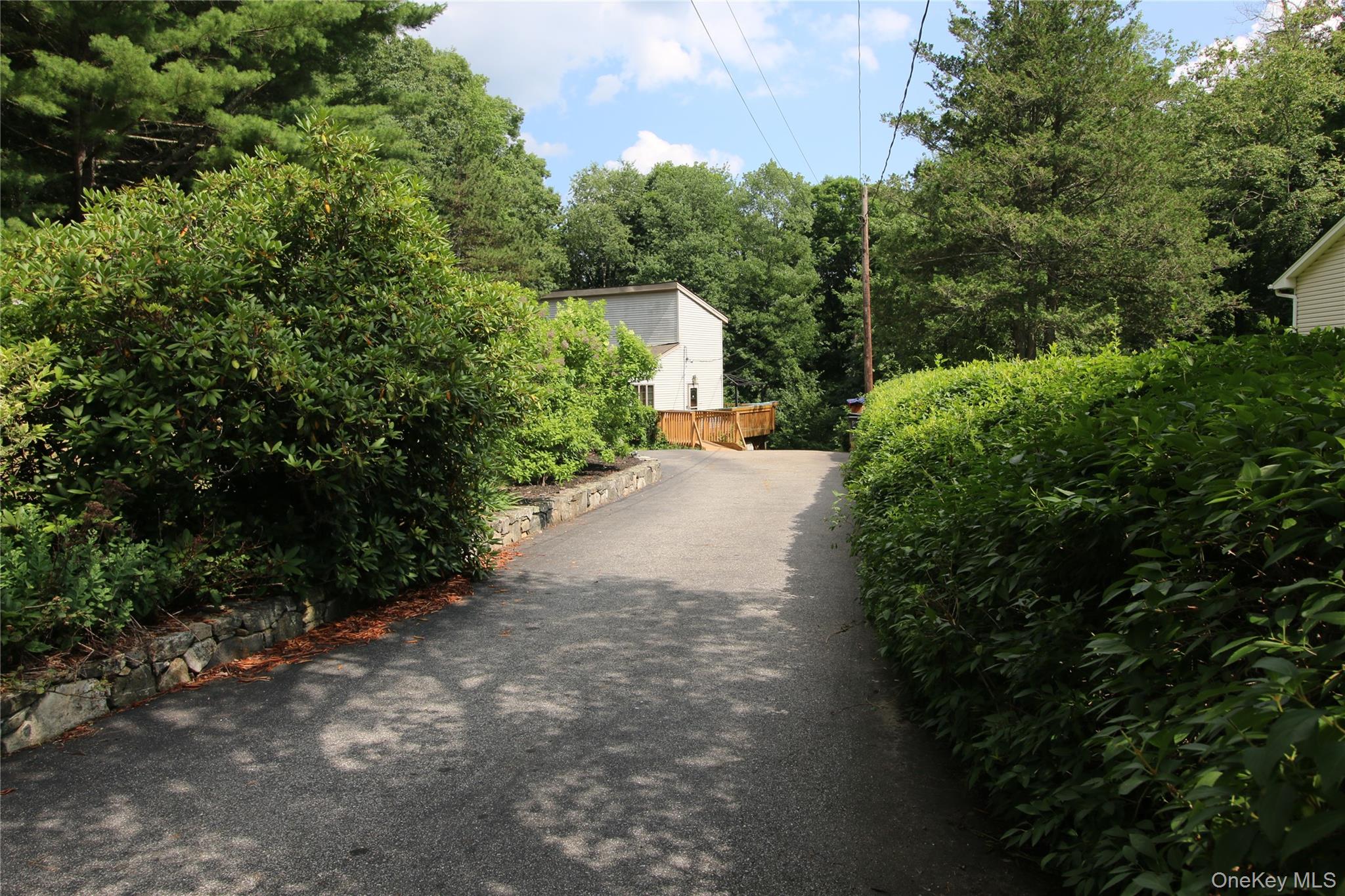 58 Kentview Drive Property Photo 2