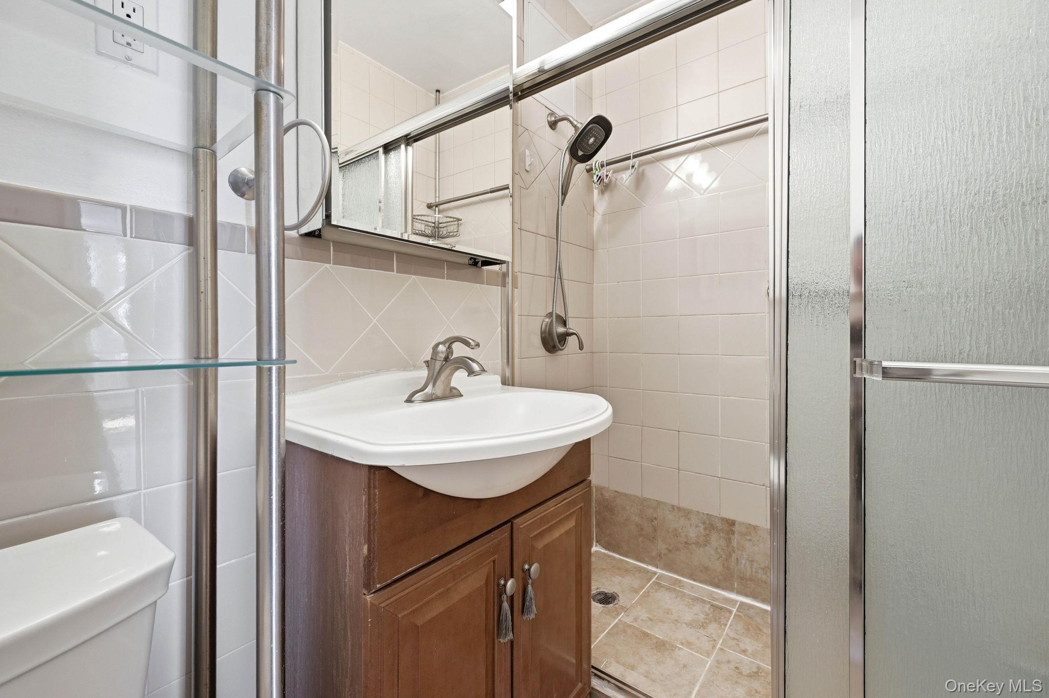 1110 Stadium Avenue 5f Property Photo 12