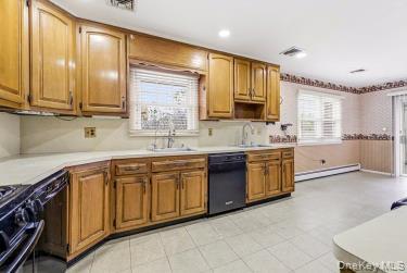 101 E Olive Street Property Photo 11