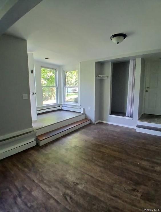 299 S Main Street Apt #4 Property Photo 2