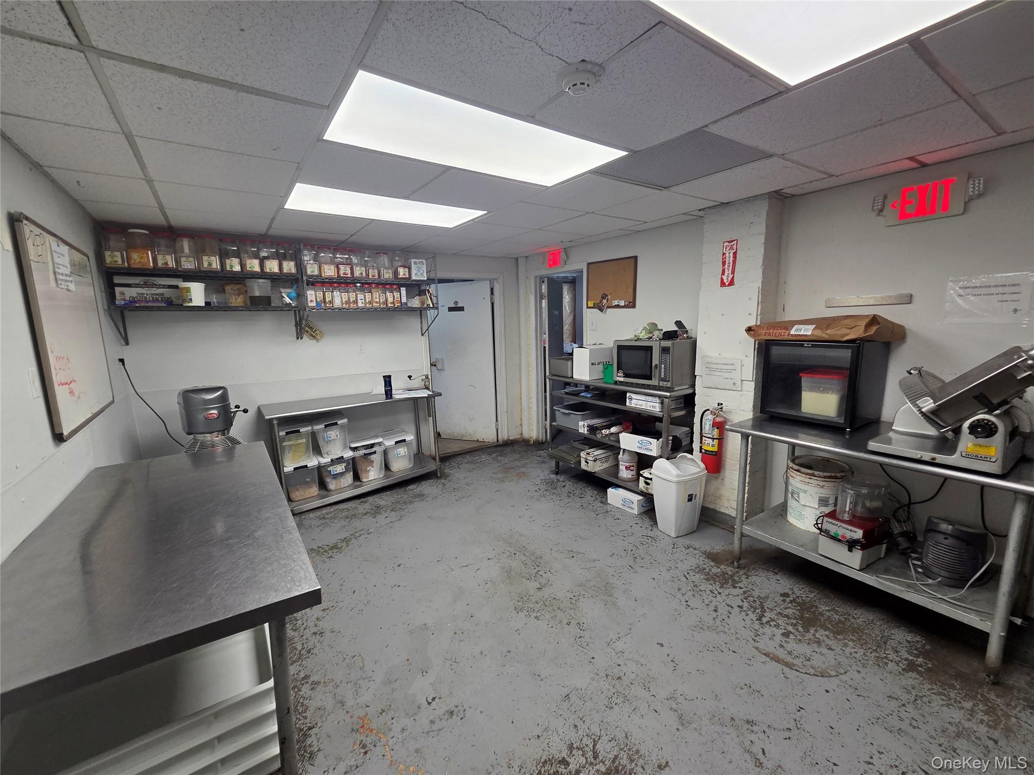 85 Main Street Property Photo 17