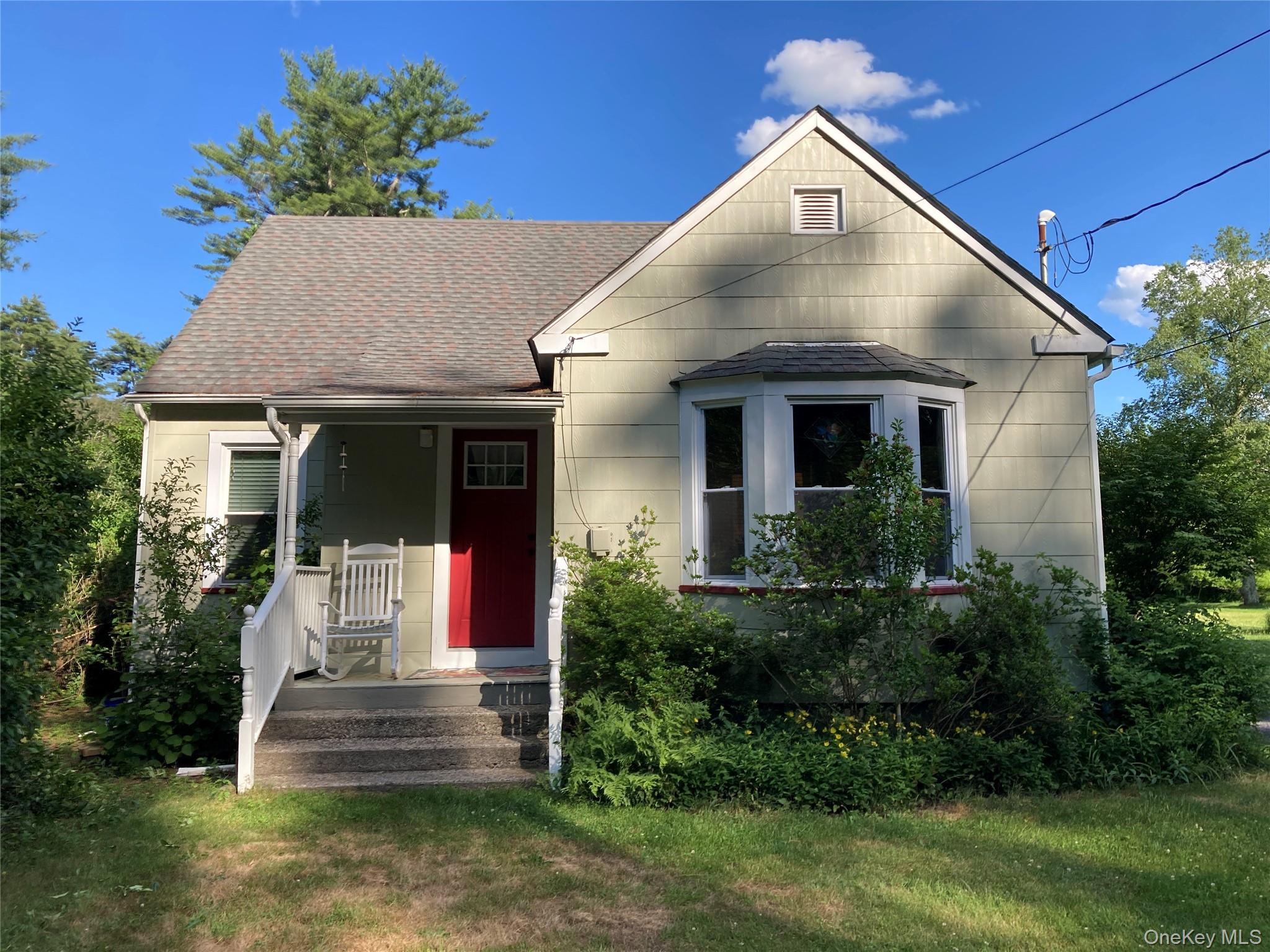 104 Canal Drive Property Photo 1
