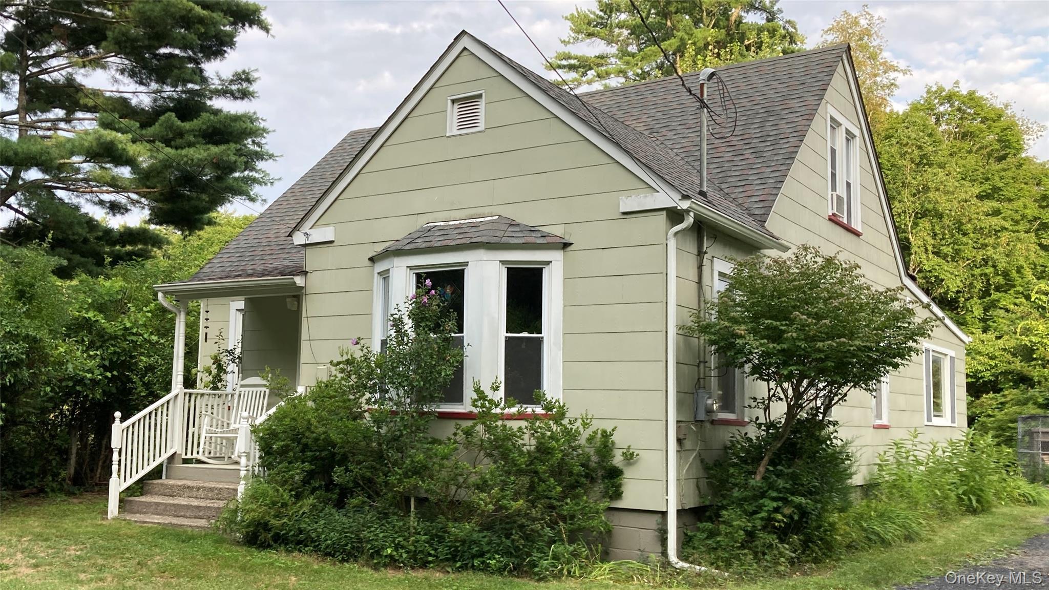 104 Canal Drive Property Photo 2