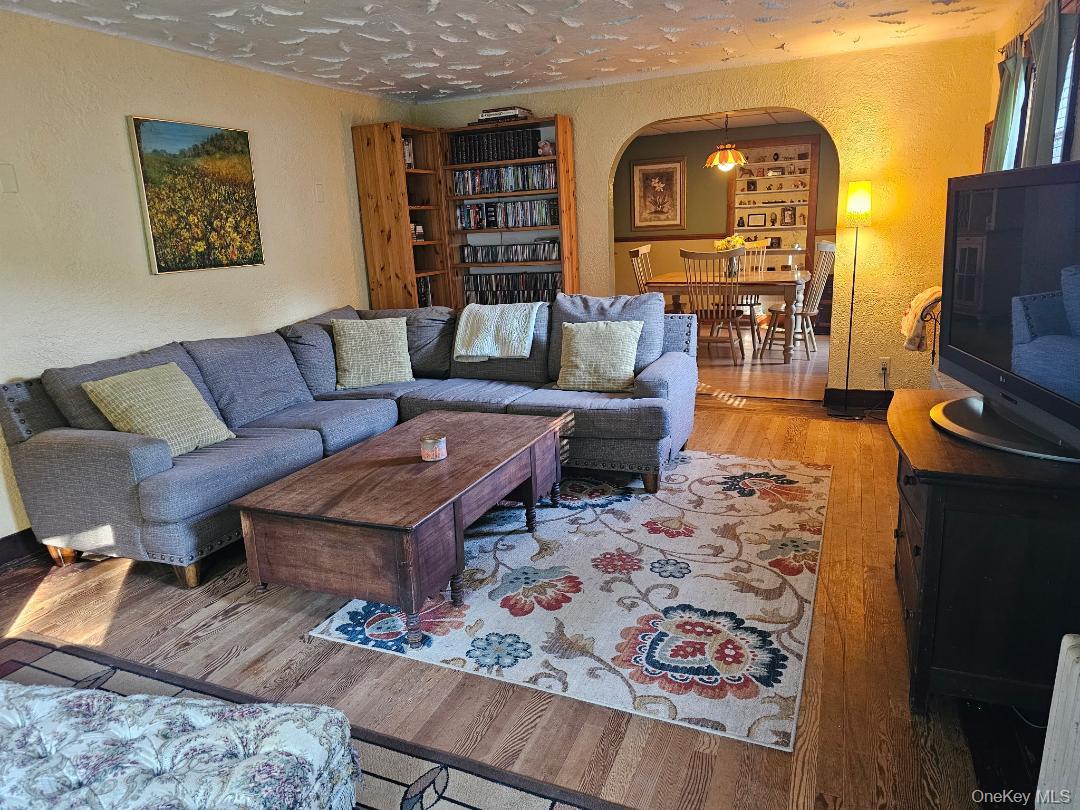 104 Canal Drive Property Photo 4