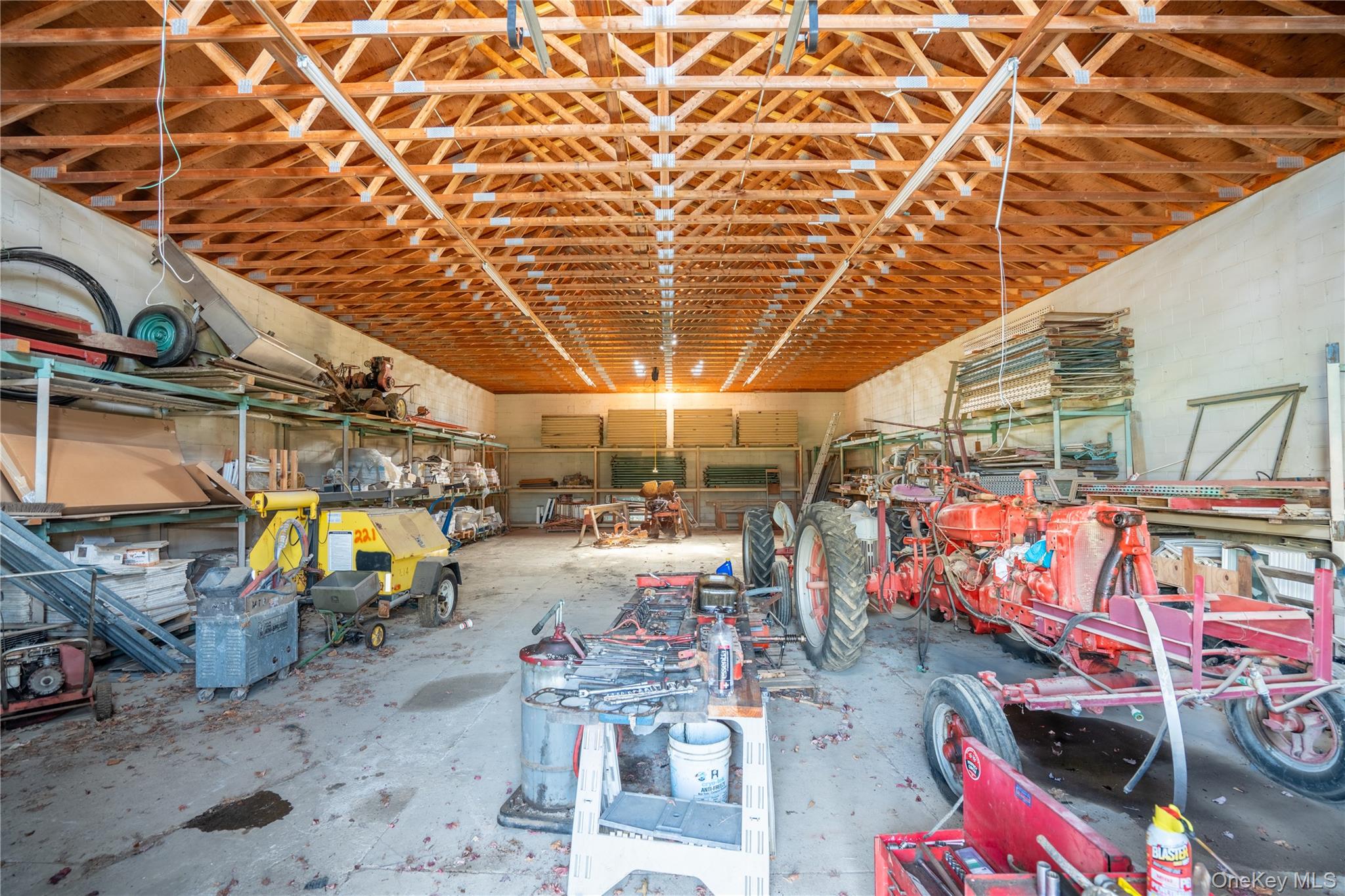 29525 Main Property Photo 32